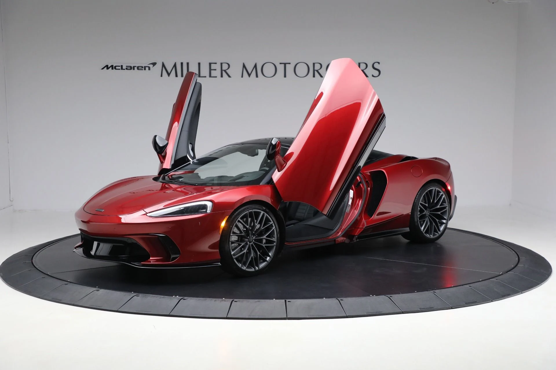 mph013_1697118441_New_2025_Mc_Laren_GTS_Tech_Lux_0c813e163e