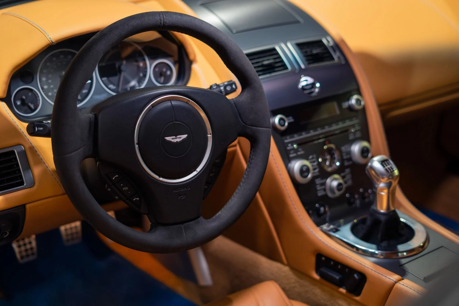 mph013_1702236920_Used_2011_Aston_Martin_V12_Vantage_Manual_Transmission_Aviemore_Blue_1785170153_0989117912