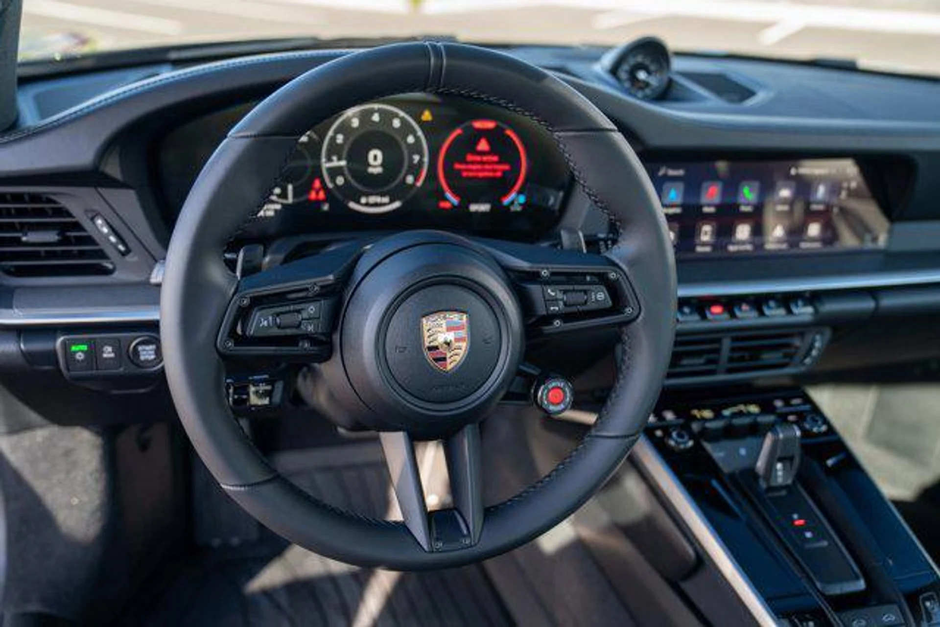 mph013_1707966769_ofwqo_3_Ty_UPSBAHAF_2_A6_N7q_Cvw_83e22efc08