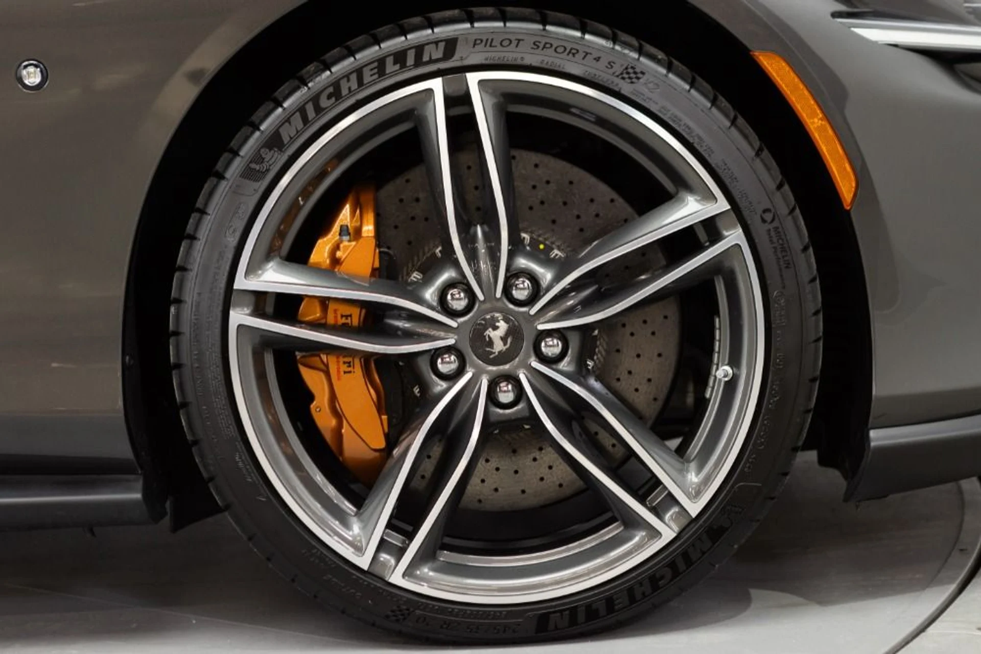 mph013_1715578403_Used_2024_Ferrari_Roma_d6004a20a8