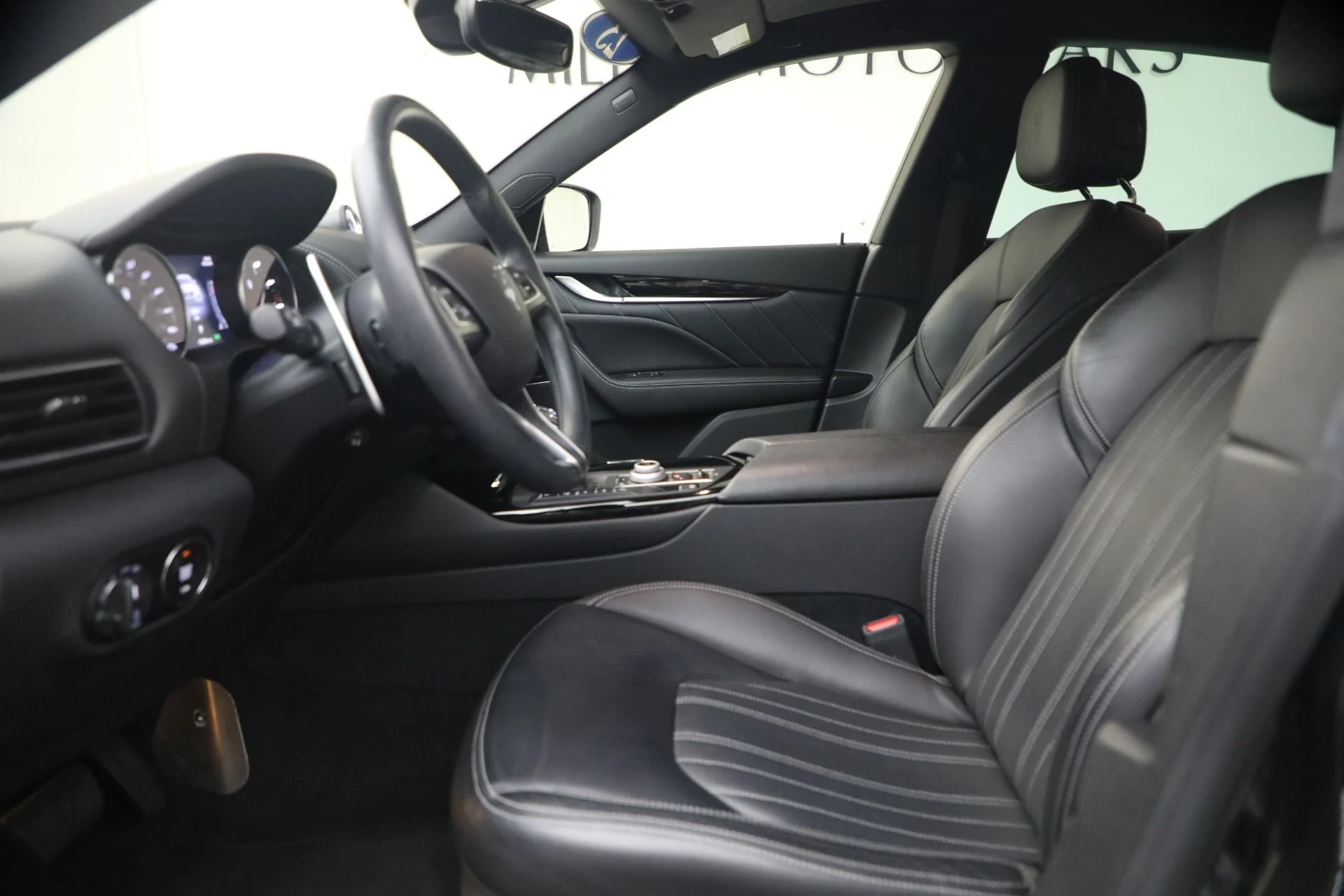mph013_1717450000_Used_2023_Maserati_Levante_GT_1790173129_447e9bcb57