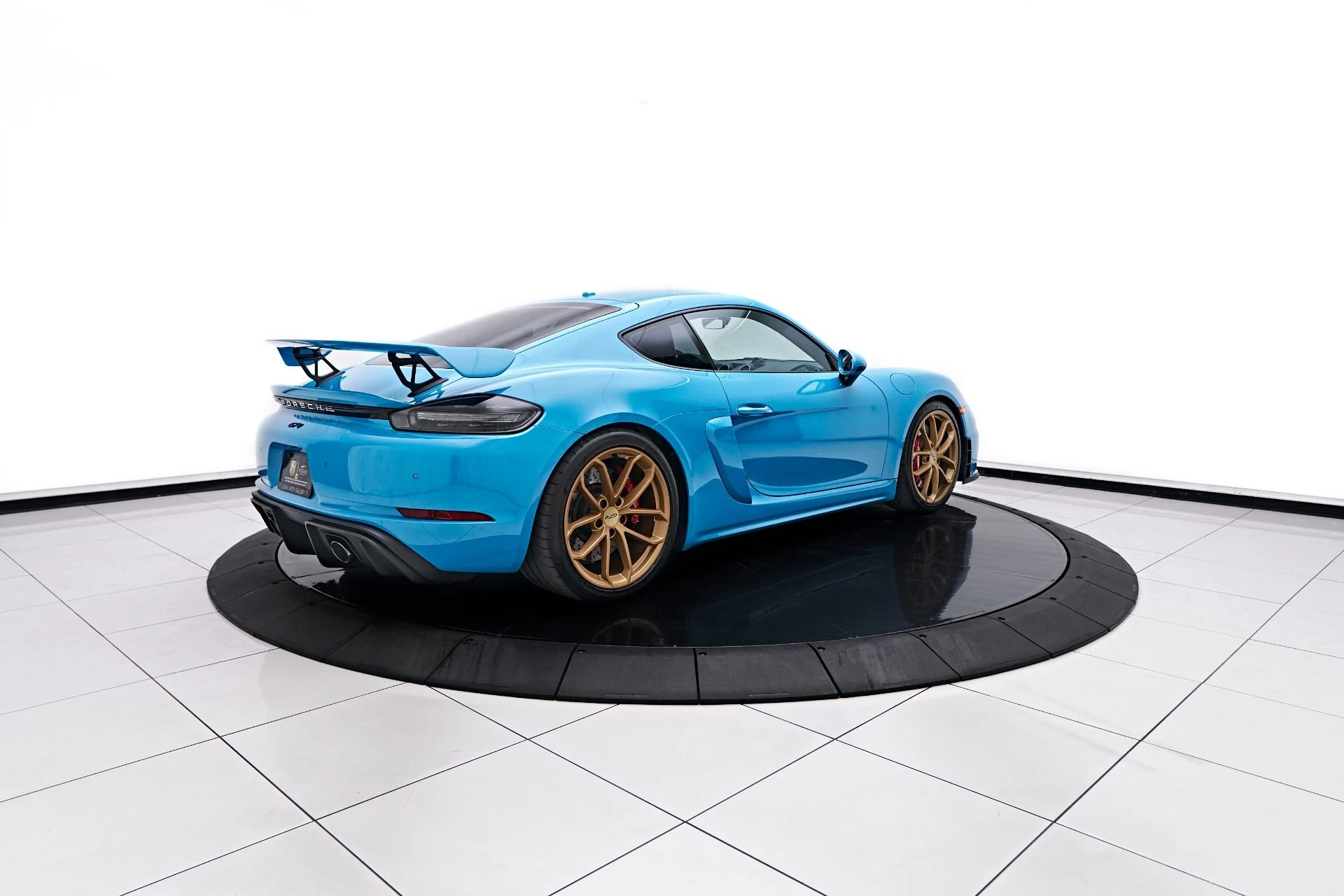 mph013_1721380922_Used_2021_Porsche_718_Cayman_GT_4_1753215060_4b312bc3aa