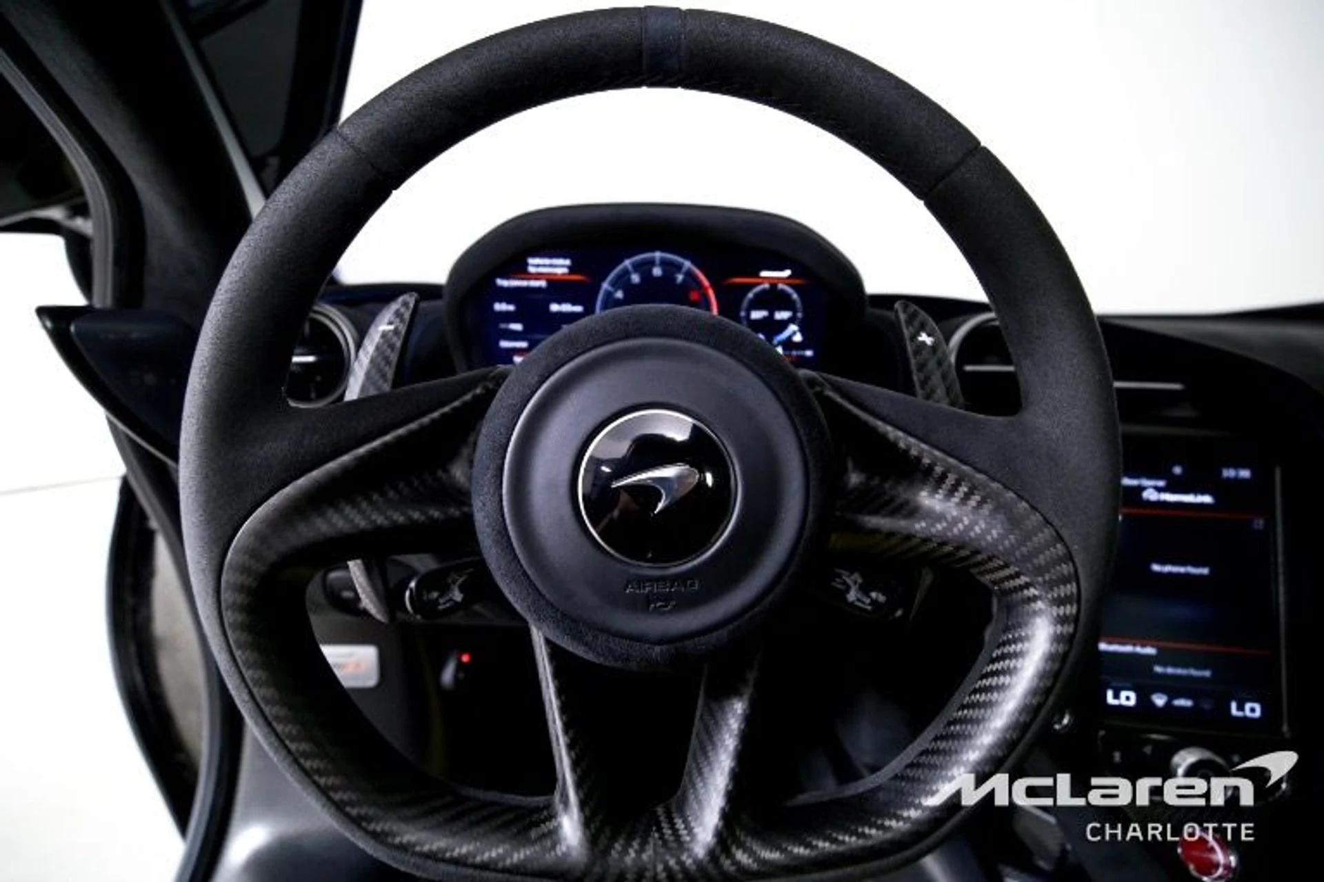 mph013_1721632508_Used_2021_Mc_Laren_765_LT_123b61747a