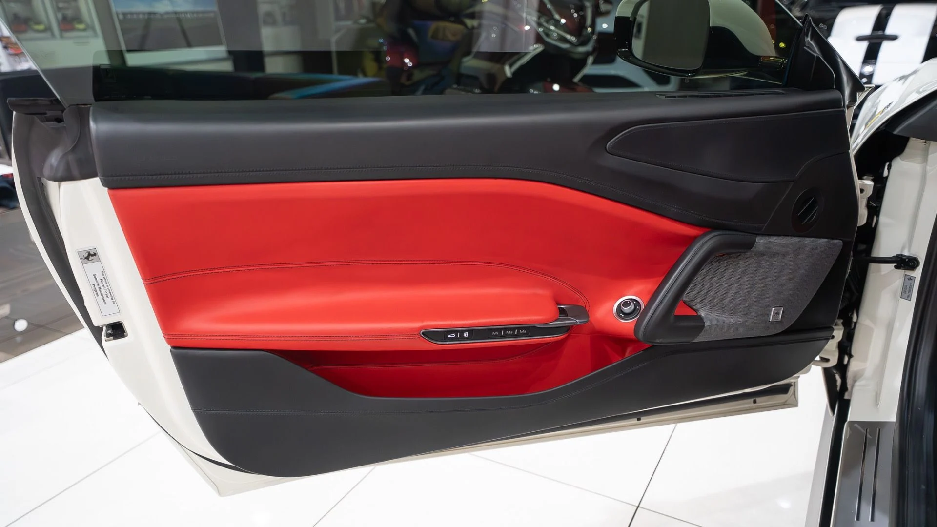 mph013_1729476100_13267_p14_l_078c7cf66e