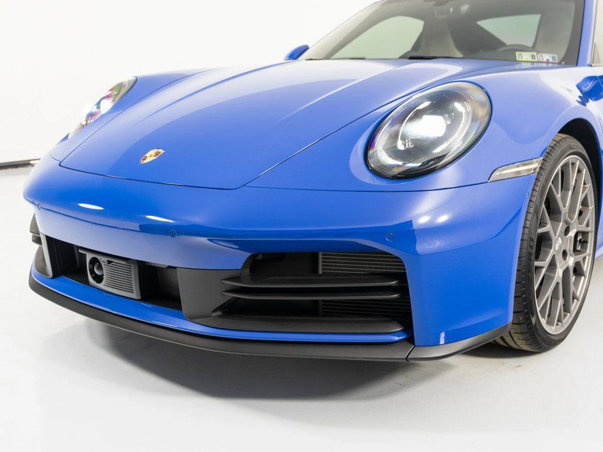 mph013_1731879110_7_Hh06e_ZCM_Lo_S_Bu_F_Xa54_Sda_D464_1fec272e2c