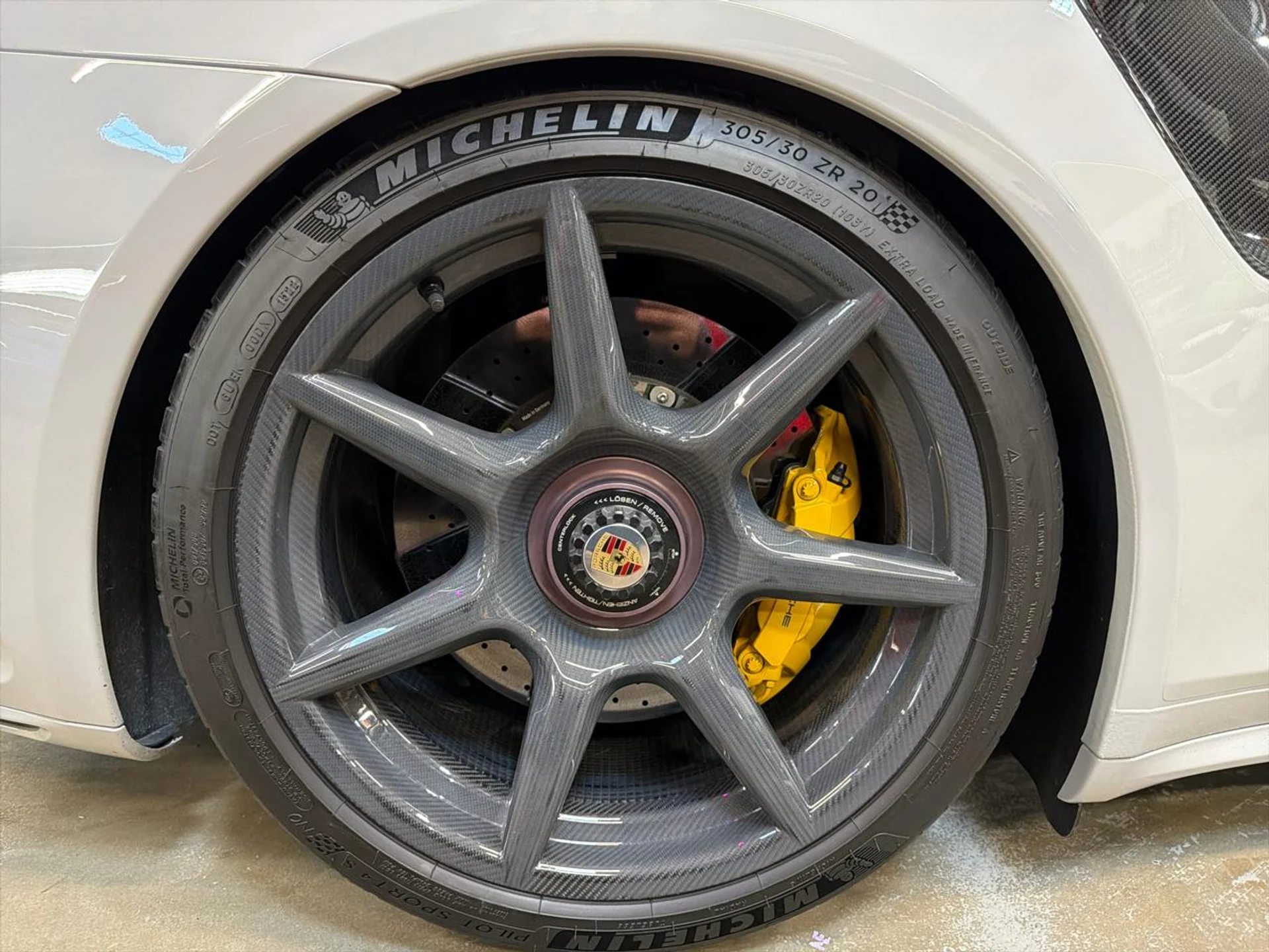 mph013_1734385175_639112597629341205_8e58eae3e7