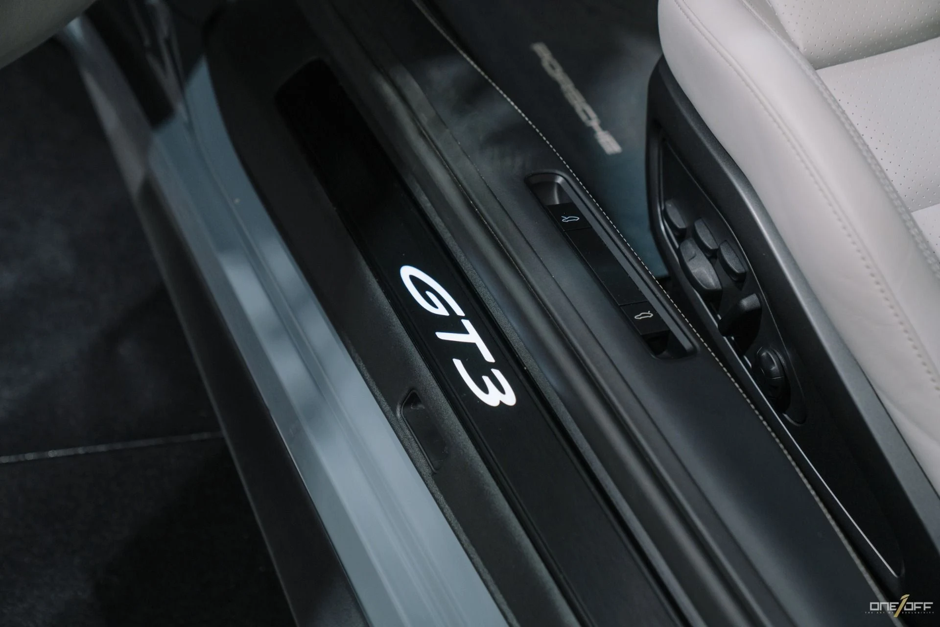 mph013_1738368282_Used_2023_Porsche_911_GT_3_Touring_Massive_231_K_MSRP_w_Exclusive_Manufaktur_Interior_CC_Bs_1773187898_1db2965249