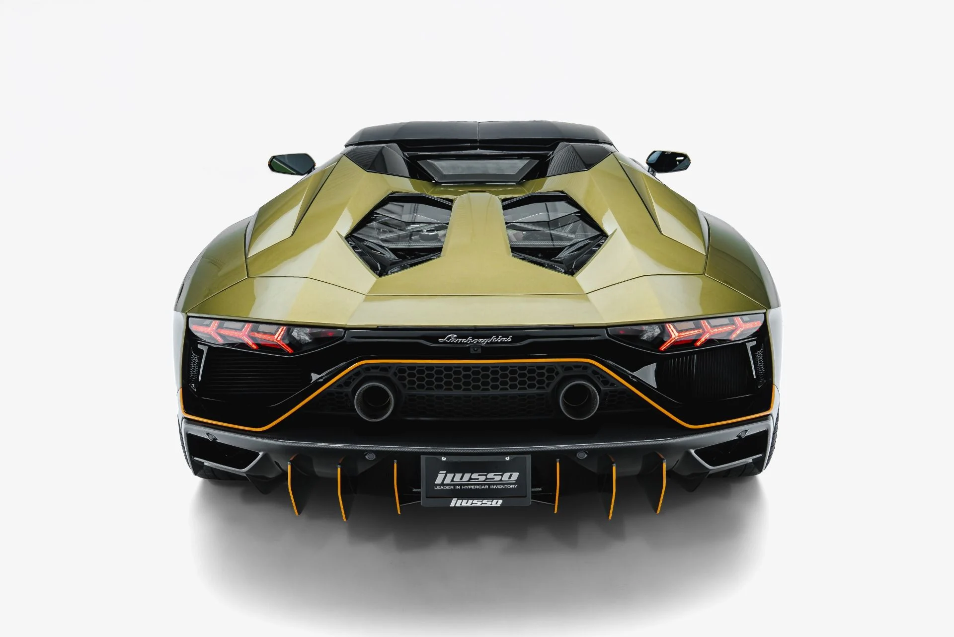 mph013_1741338256_Used_2022_Lamborghini_Aventador_LP_780_4_Ultimae_1792689319_83d7f41eed