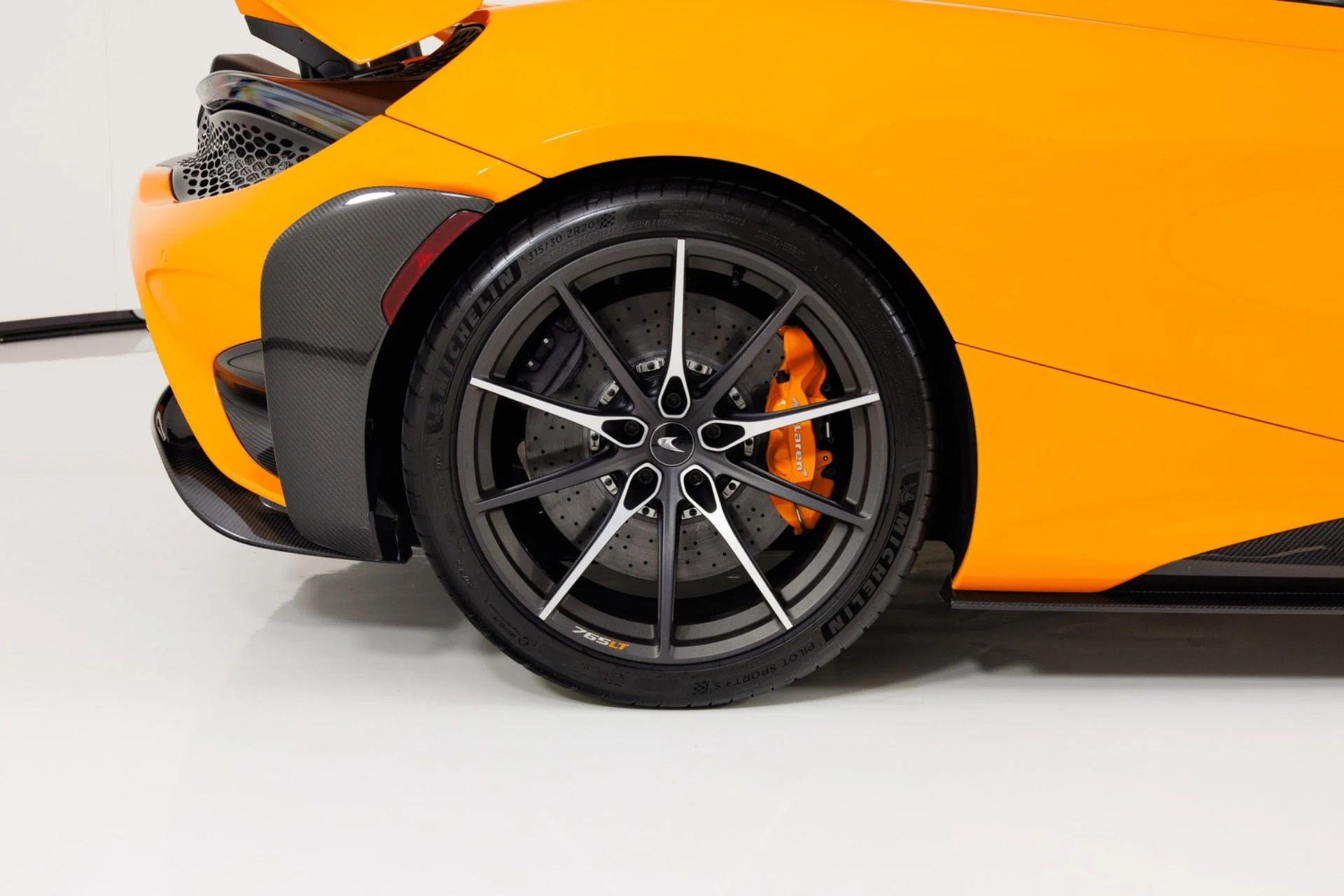mph013_1742140949_Used_2021_Mc_Laren_765_LT_1790963861_d90773394a