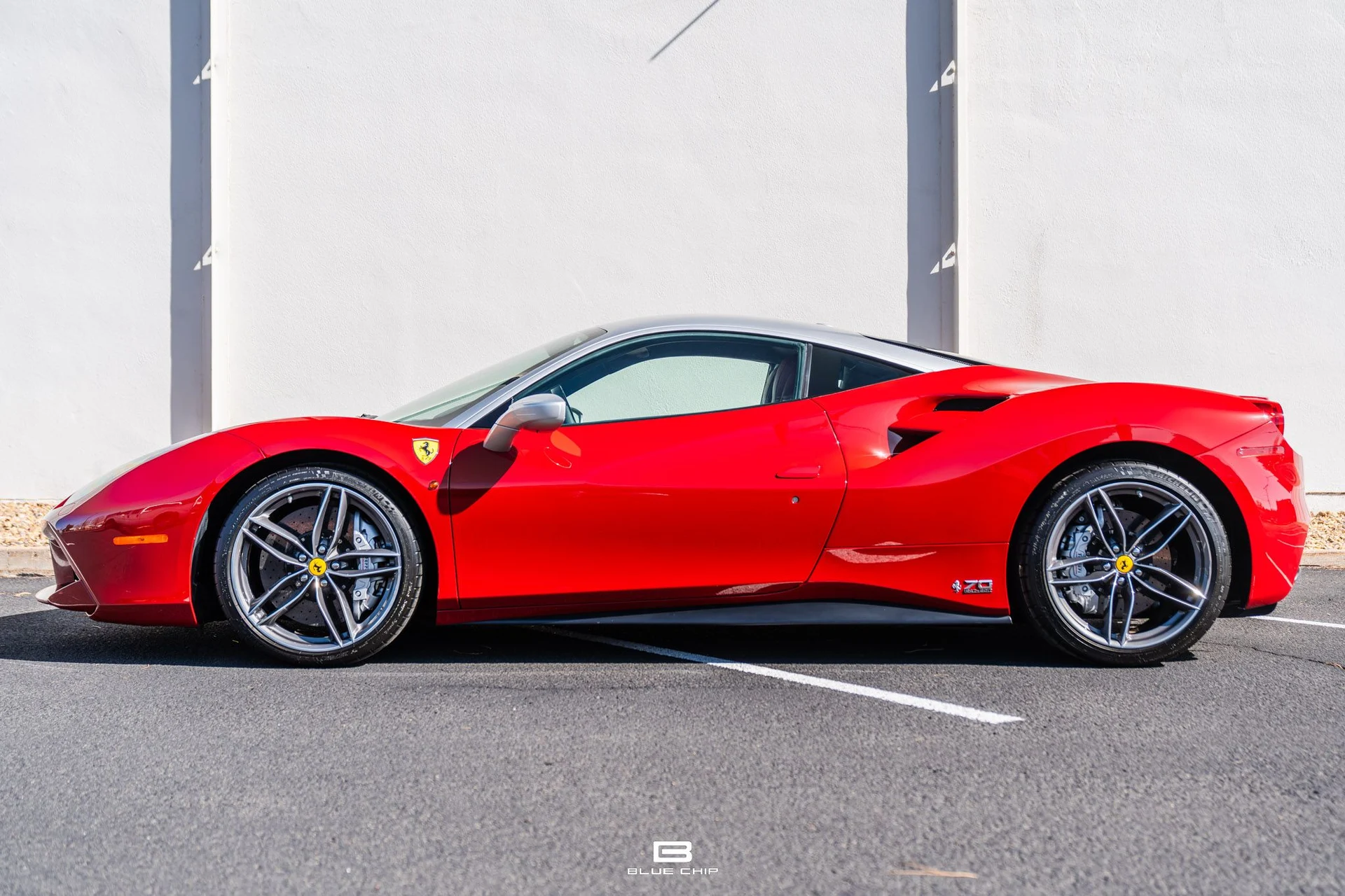 mph013_1744785558_67f5af4cac39b96f89254f05_BC_488_GTB_70th_Silver_Roof_189_8e1ef508d2