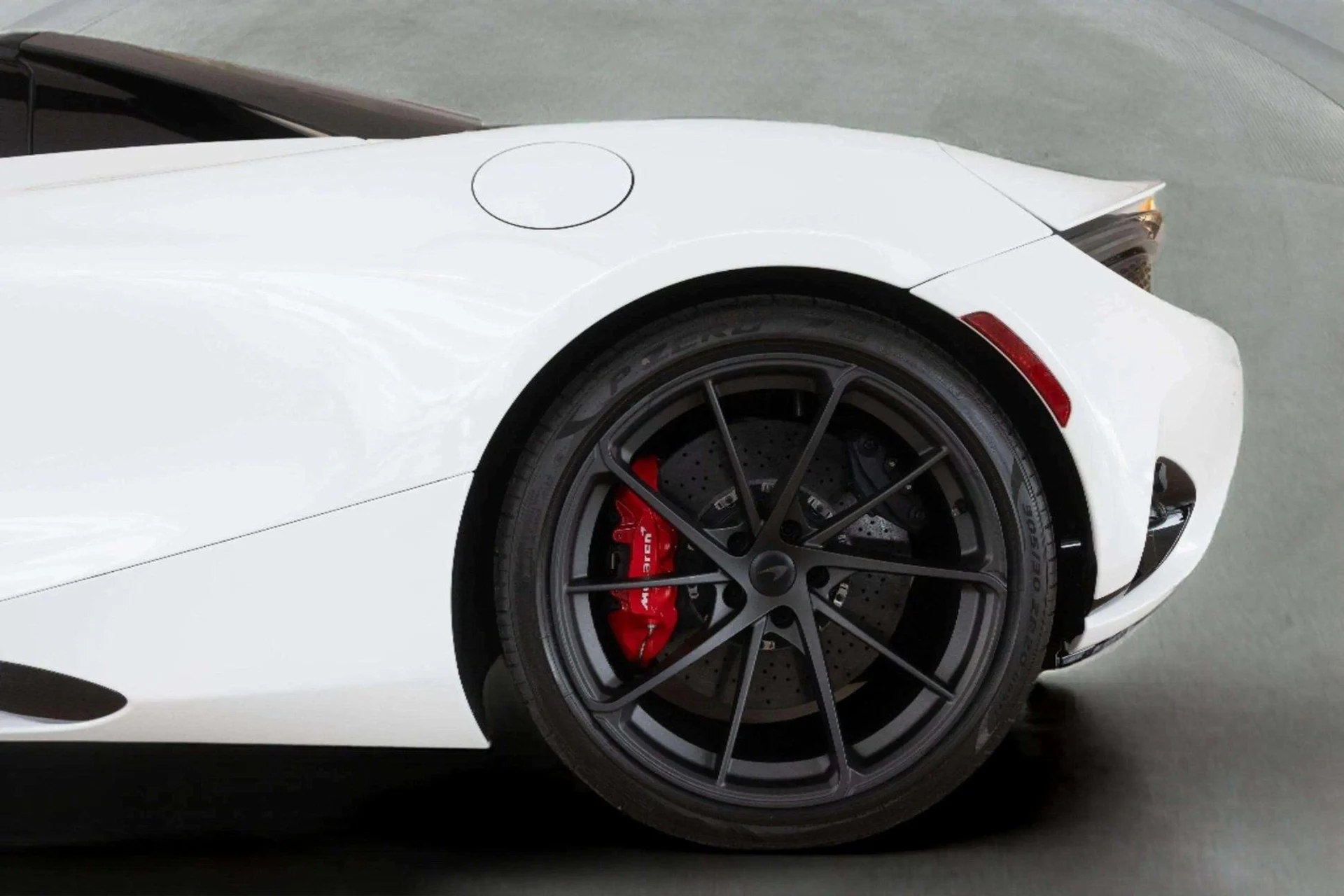 mph013_175399804_image_14_c8bd7056ae