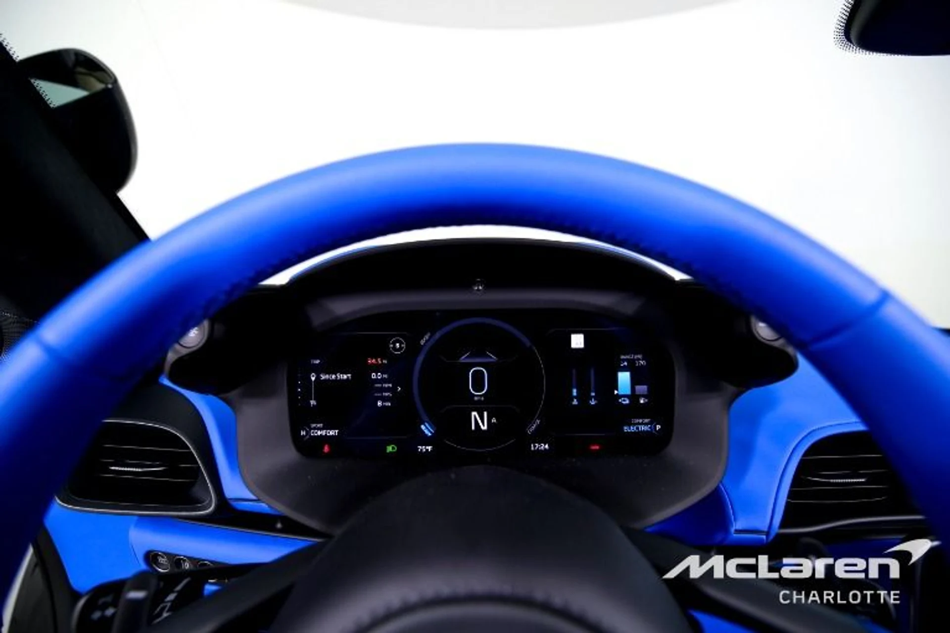 mph013_1756895012_New_2025_Mc_Laren_Artura_Spider_0986965ce0