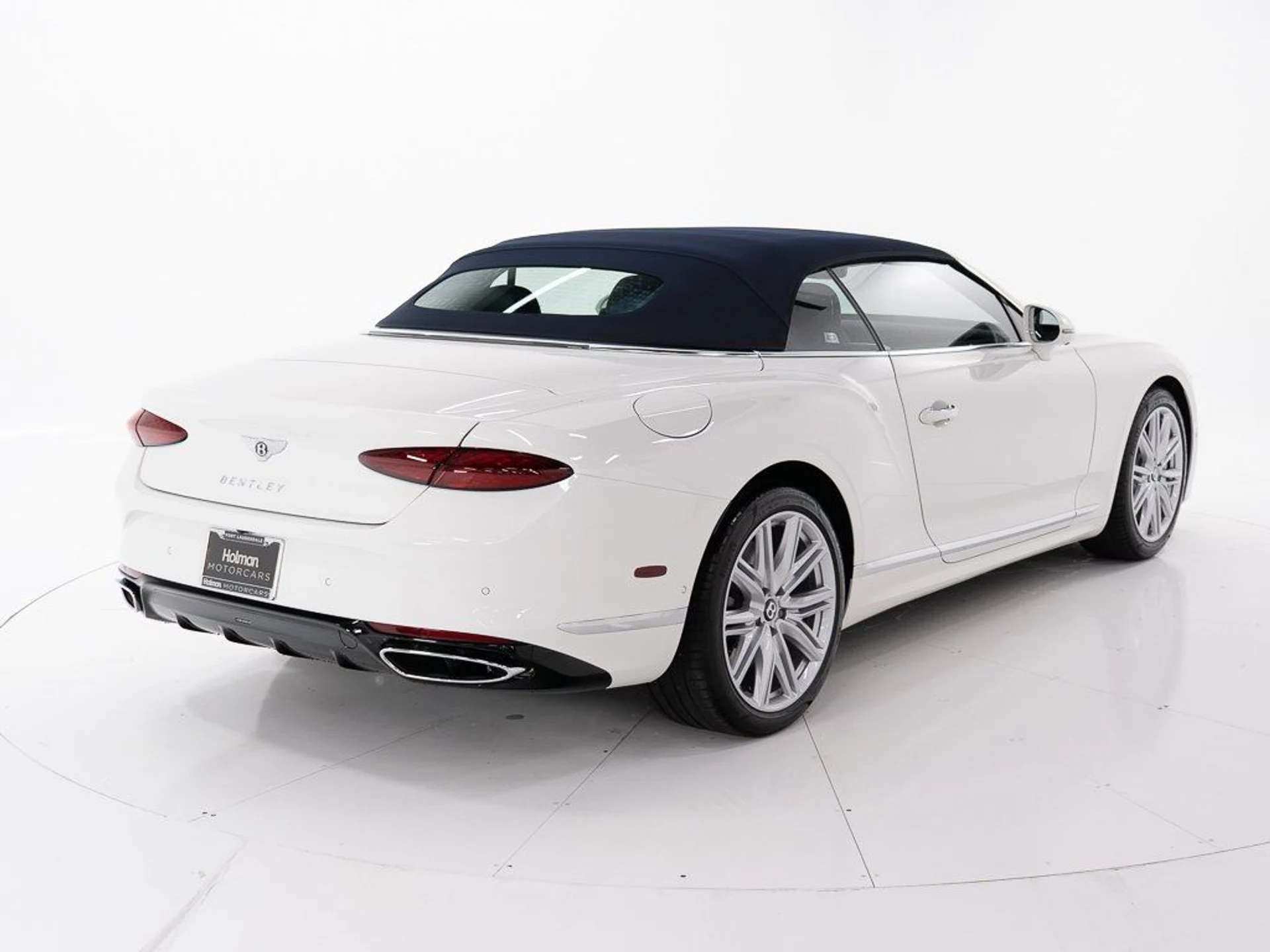 mph013_176039986_a8848ea59e5df9b309e1ef09b469d038_bbd751d128