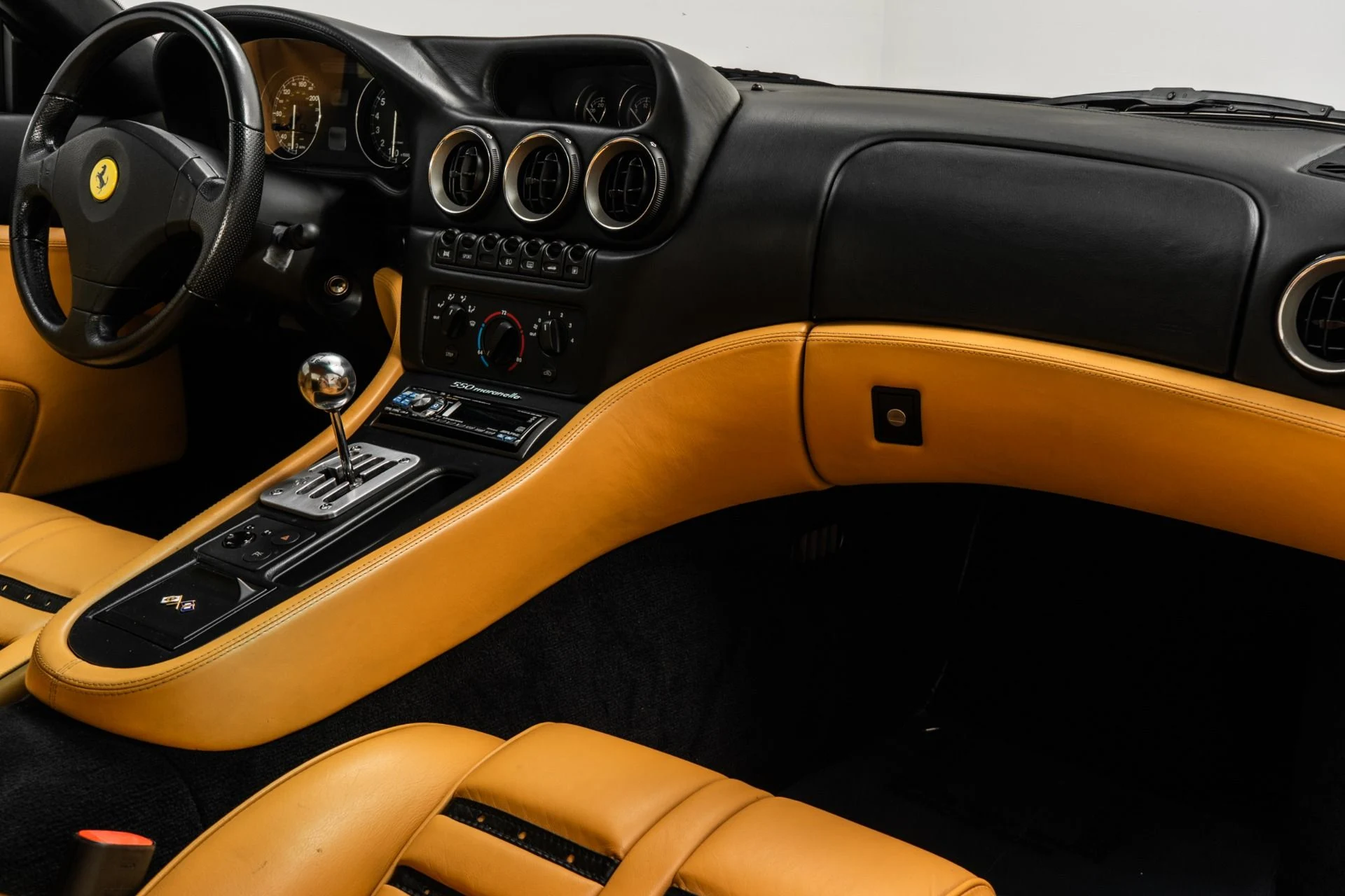 mph013_1771968250_Used_2000_Ferrari_550_Maranello_1760995634_07ba8aeb4a