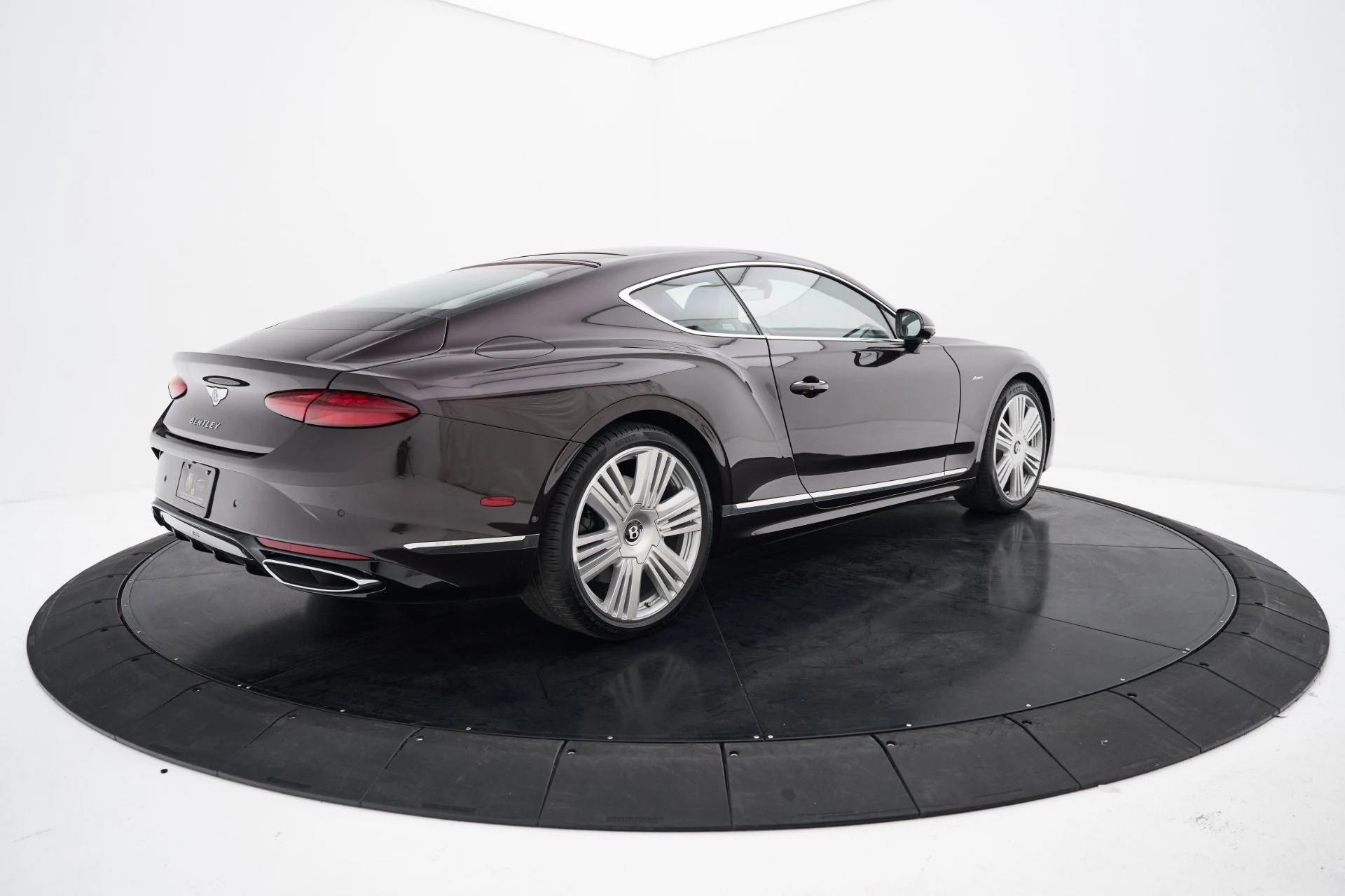 mph013_1776204886_Used_2026_Bentley_Continental_GT_V8_1792608724_93685ca9e1