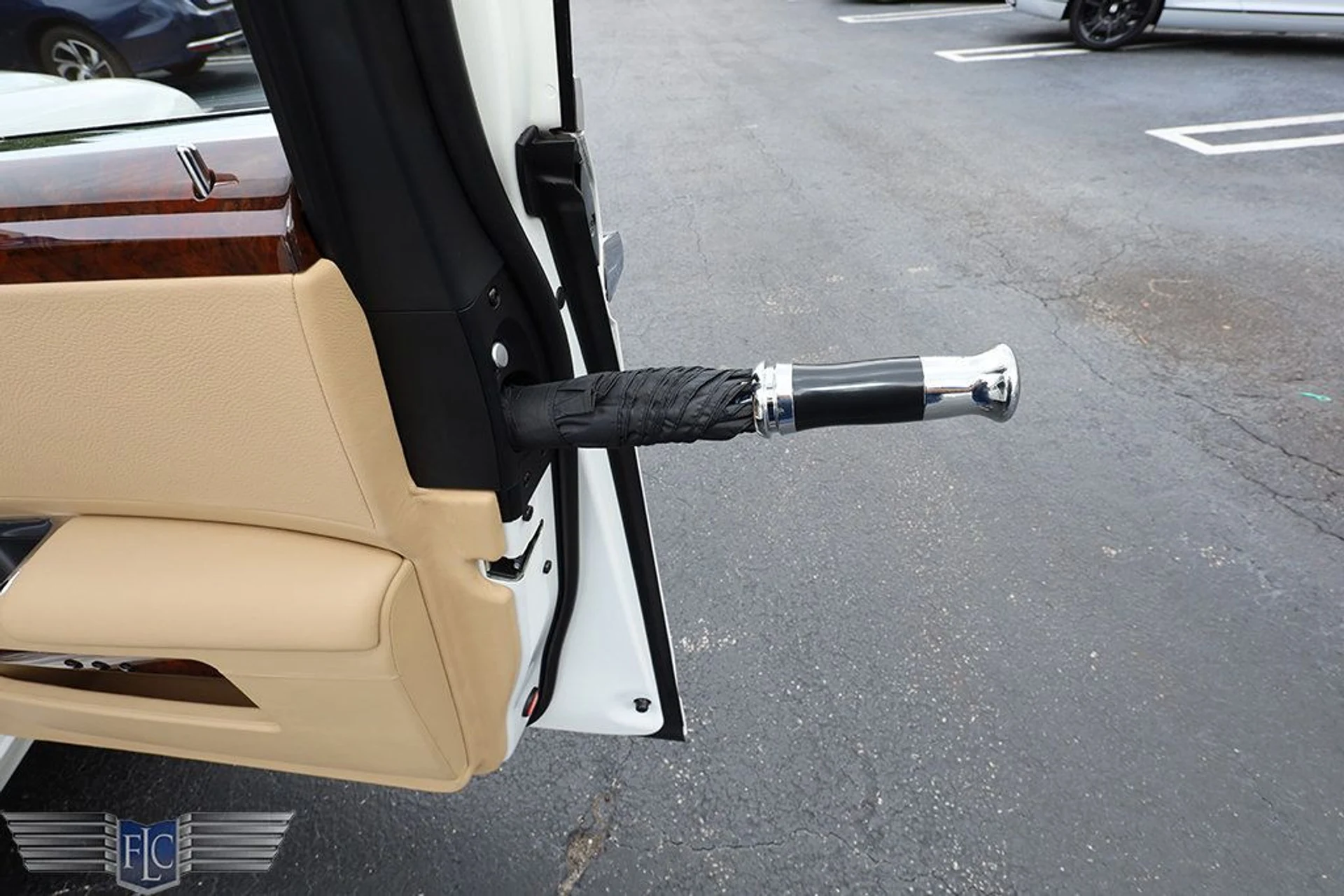 mph013_1777169286_used_2014_rolls_royce_ghost_4drsedan_6305_22786117_14_1024_1ececff4a5