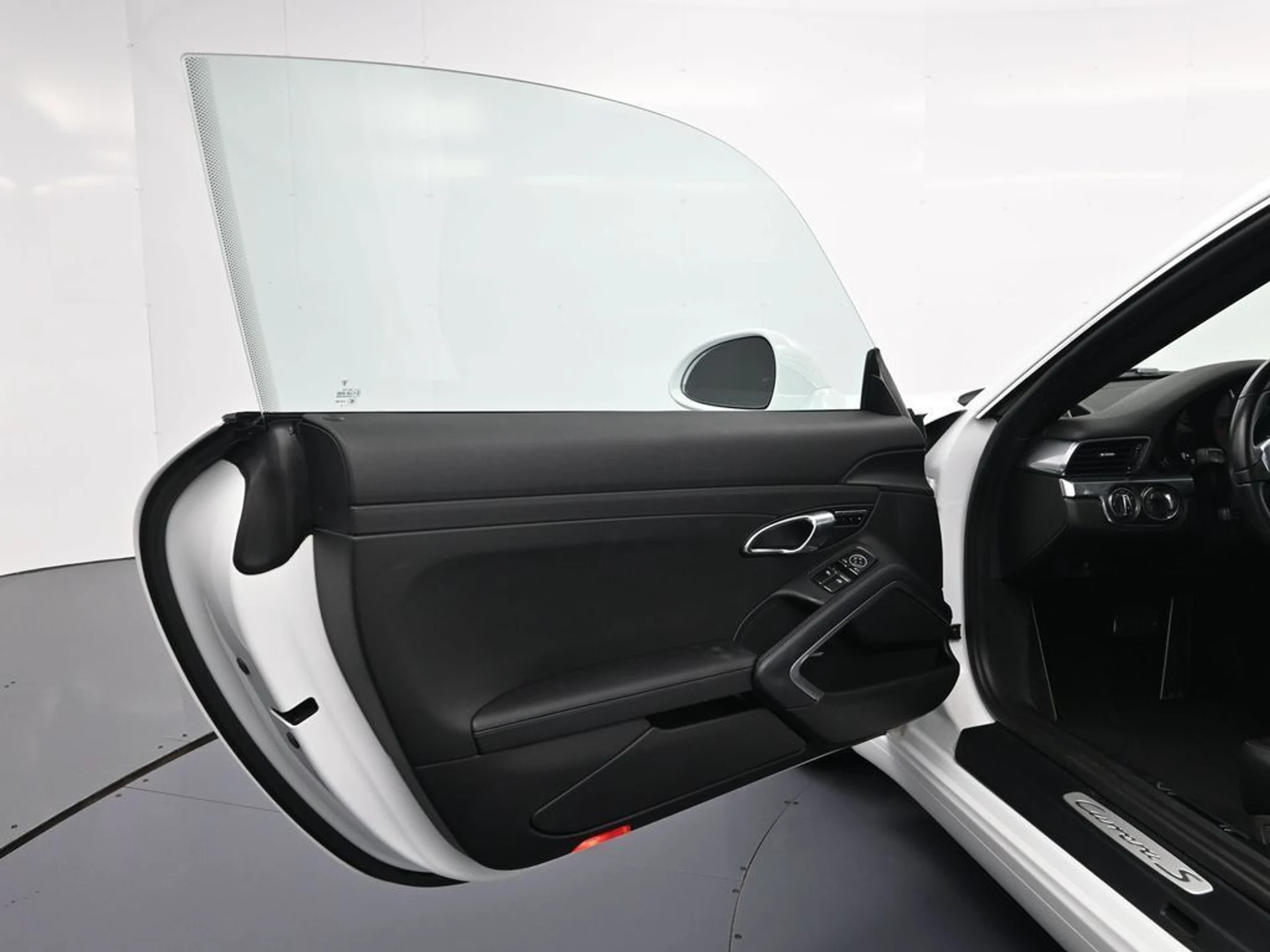 mph013_178745617_bb3f8f0d9941e946b785a4e3efd659e6x_245592d4c8