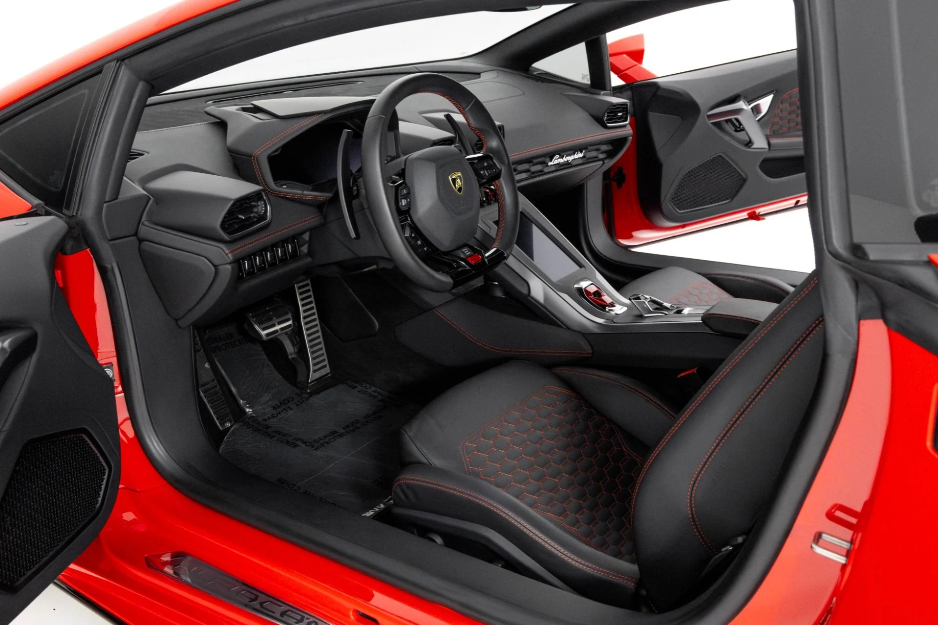 mph013_1787998622_Used_2021_Lamborghini_Huracan_EVO_1762806441_18949bd3b8