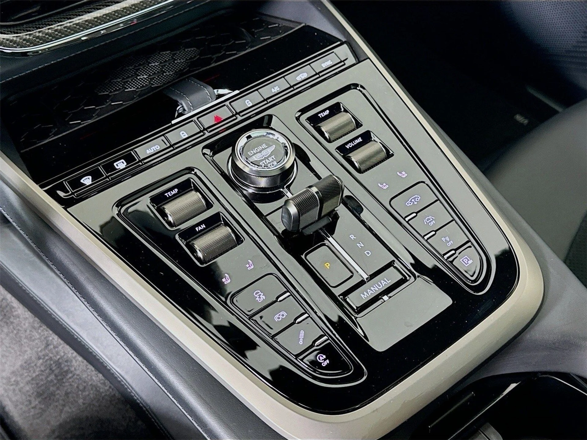 mph013_1788500472_b6ff085f4aea155795ea8d0463f5f283x_3b4febfa0e