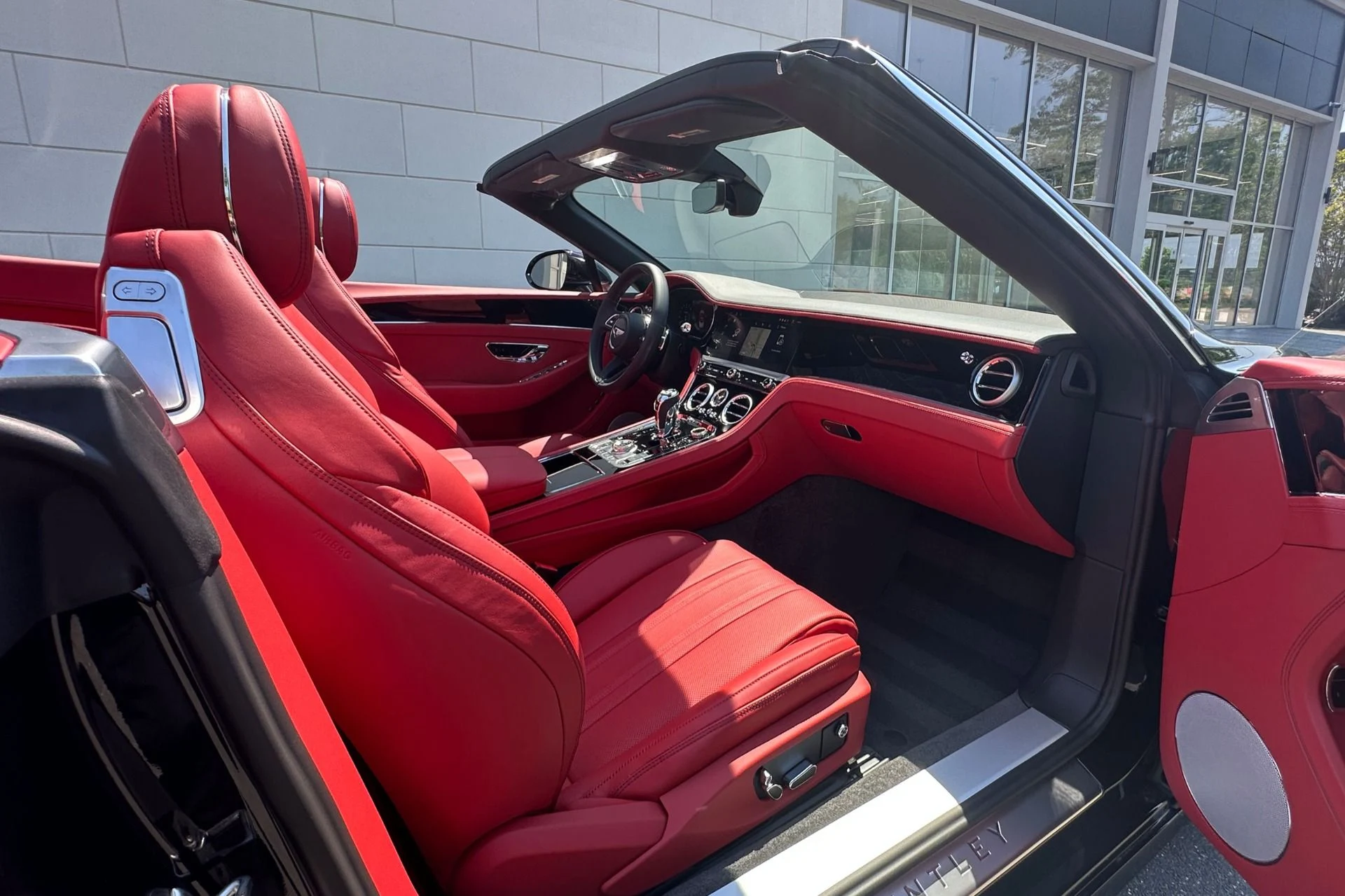 mph013_1793626392_New_2026_Bentley_Continental_GT_GTC_1779707783_f0f269b40f