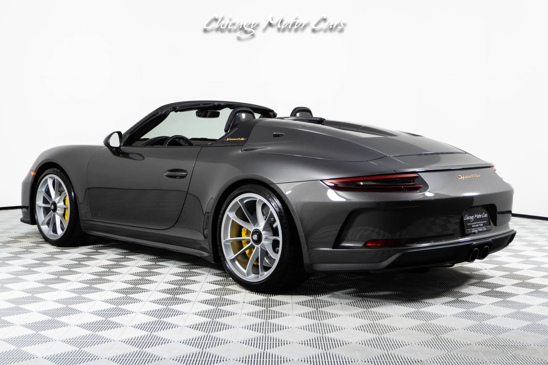 mph013_1795072422_13457_p14_l_8ab3c3ee44