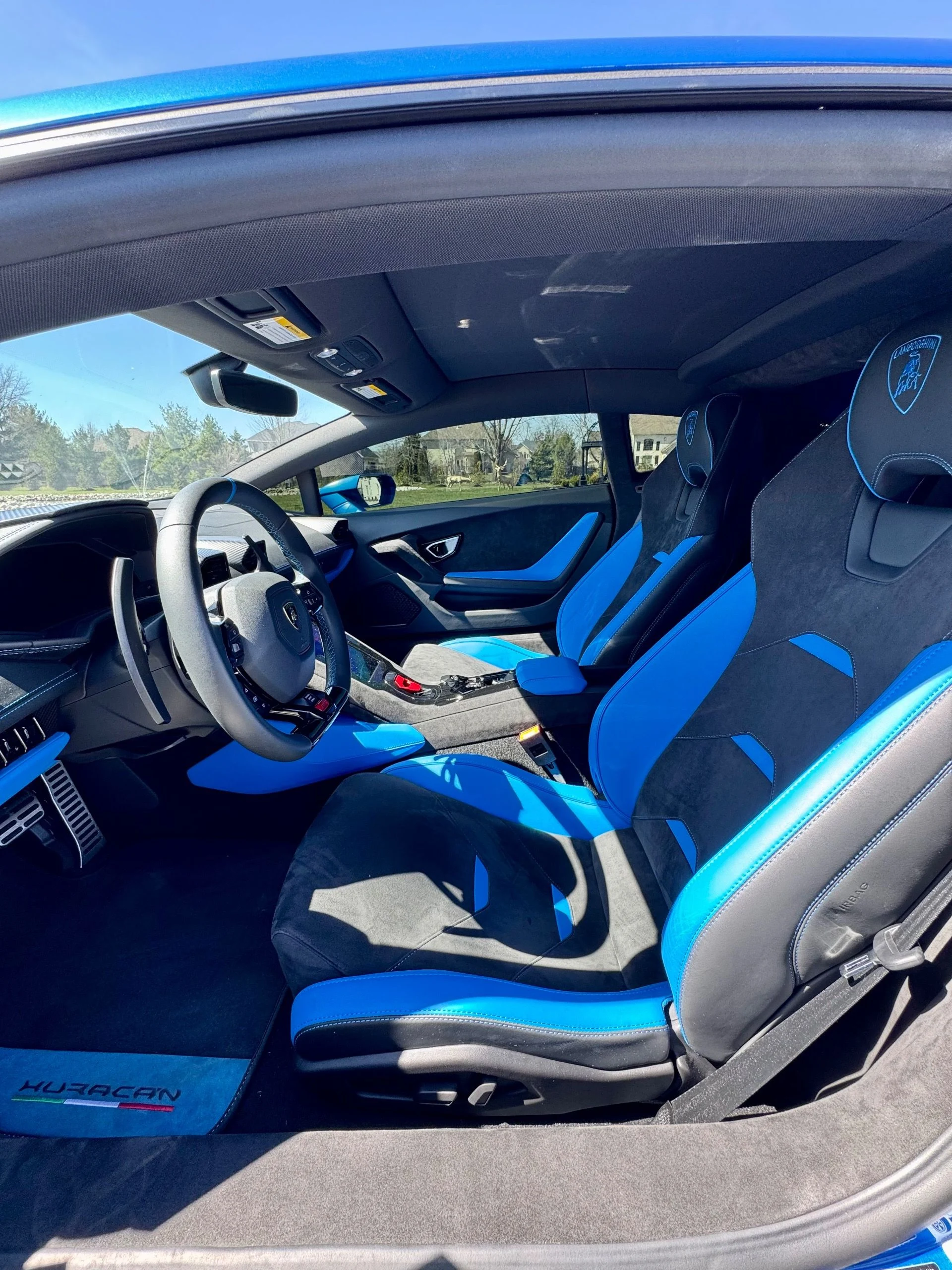 mph013_1812099507_Used_2023_Lamborghini_Huracan_Tecnica_1774373424_42bb7990e5