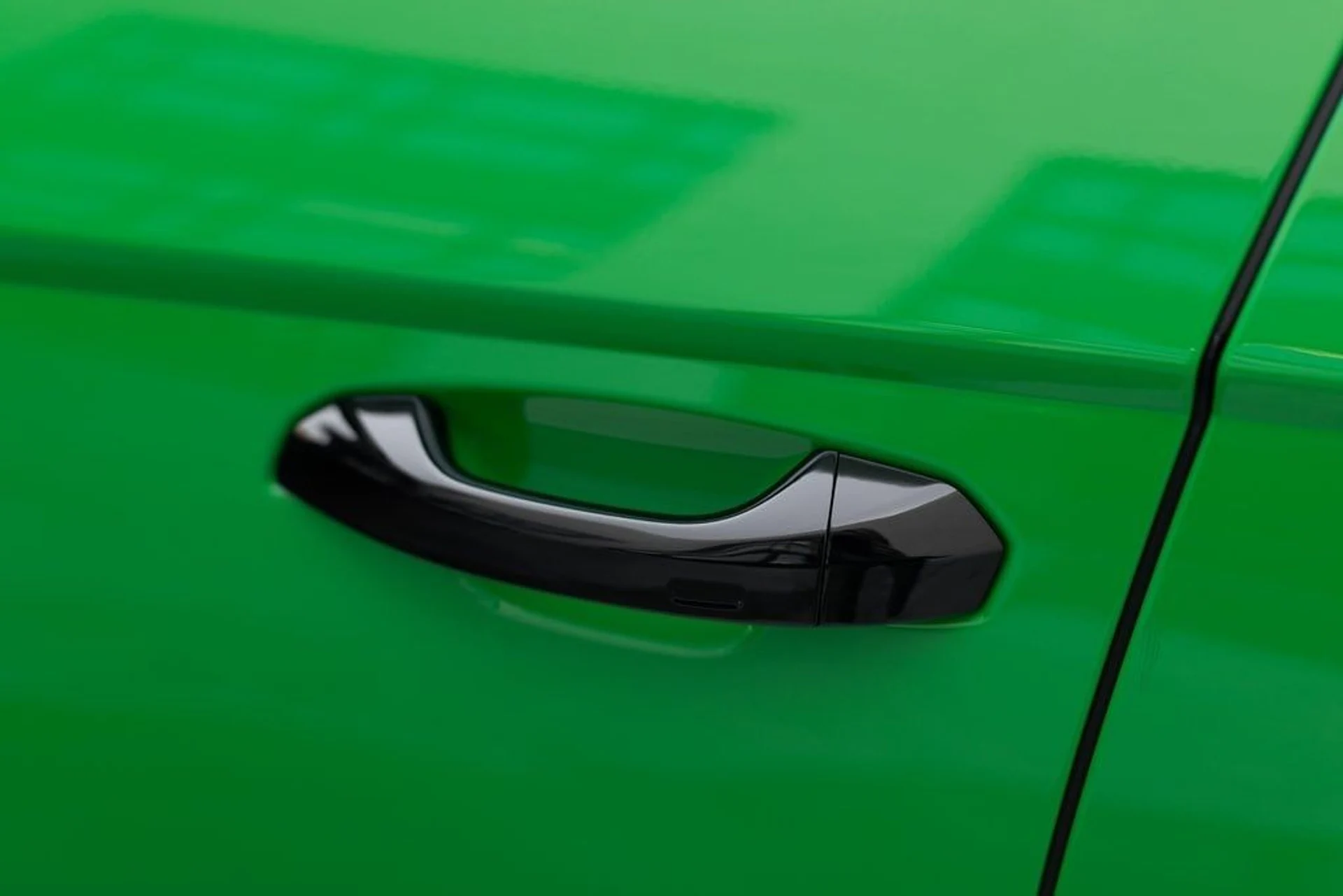 mph013_1815738608_4208998ca3bbfebe3f4da55be6997769x_41b0734a39