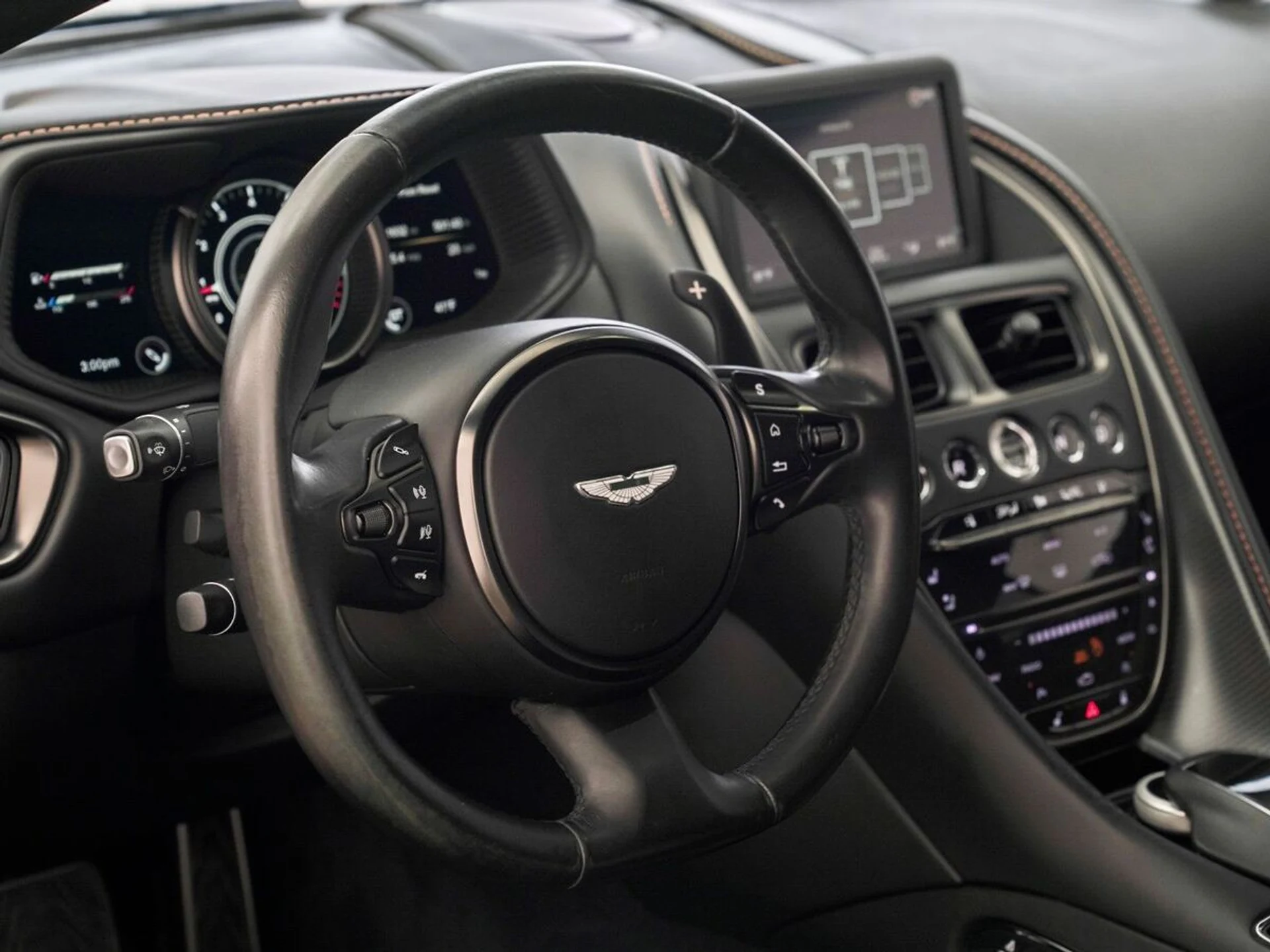 mph013_181961988_4fr4bfy8gc60t5kz5ou79qaan3b3_533819df28