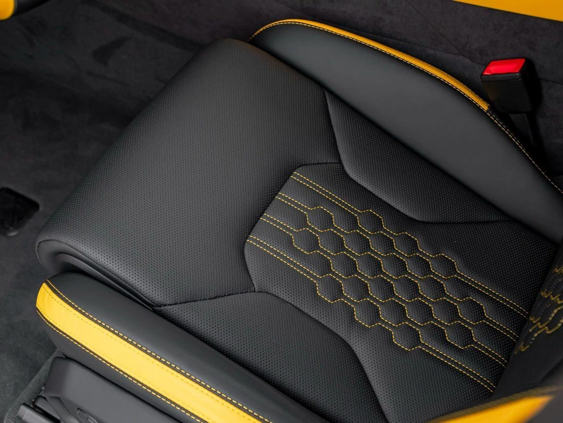 mph013_1826140887_14_0a82c54bdc