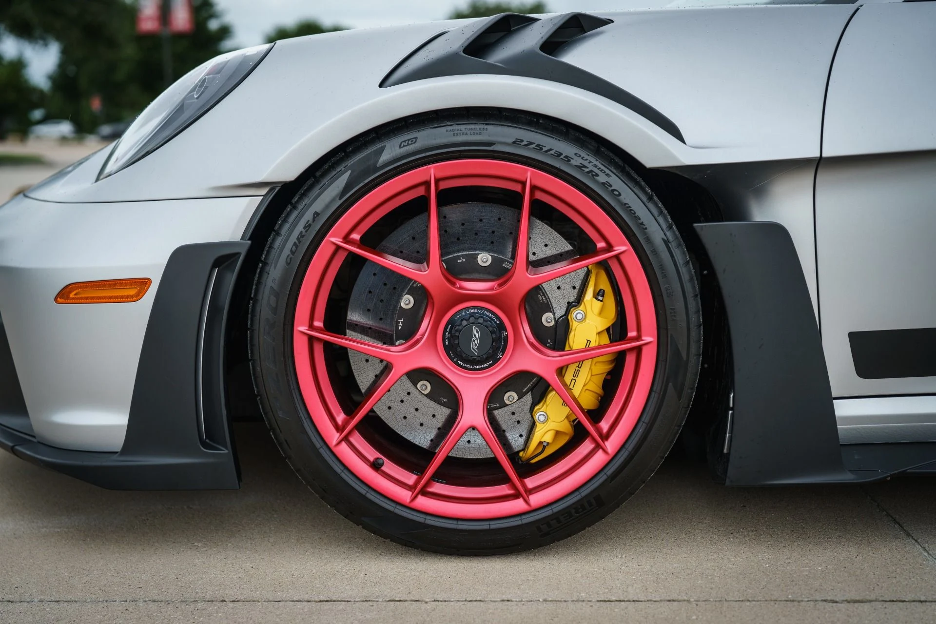 mph013_1828340827_Used_2025_Porsche_911_GT_3_RS_1777653448_0f5d449b74