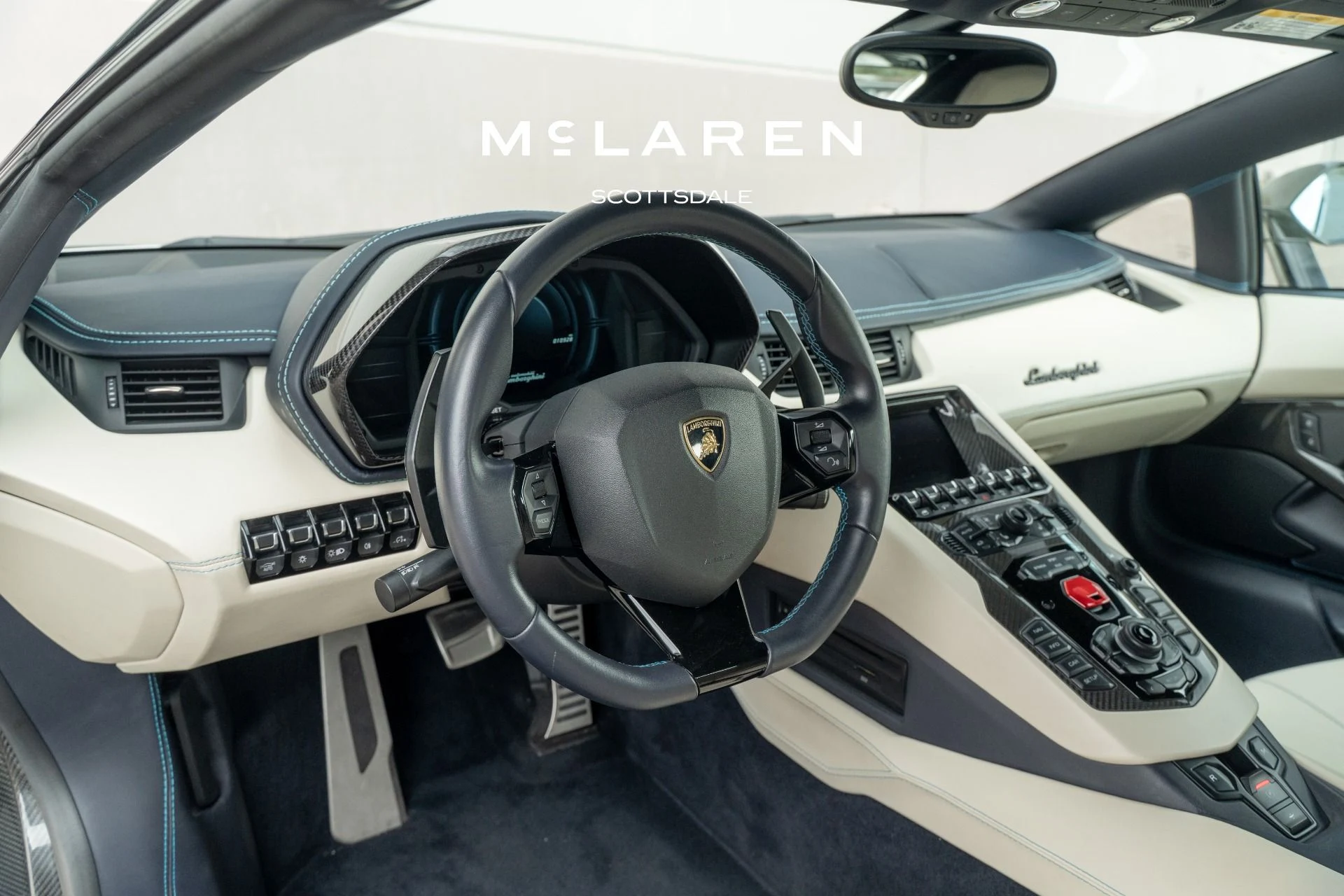 mph013_1828653188_Used_2019_LAMBORGHINI_AVENTADOR_LP_740_4_S_Roadster_1792777728_bce98f1d3b