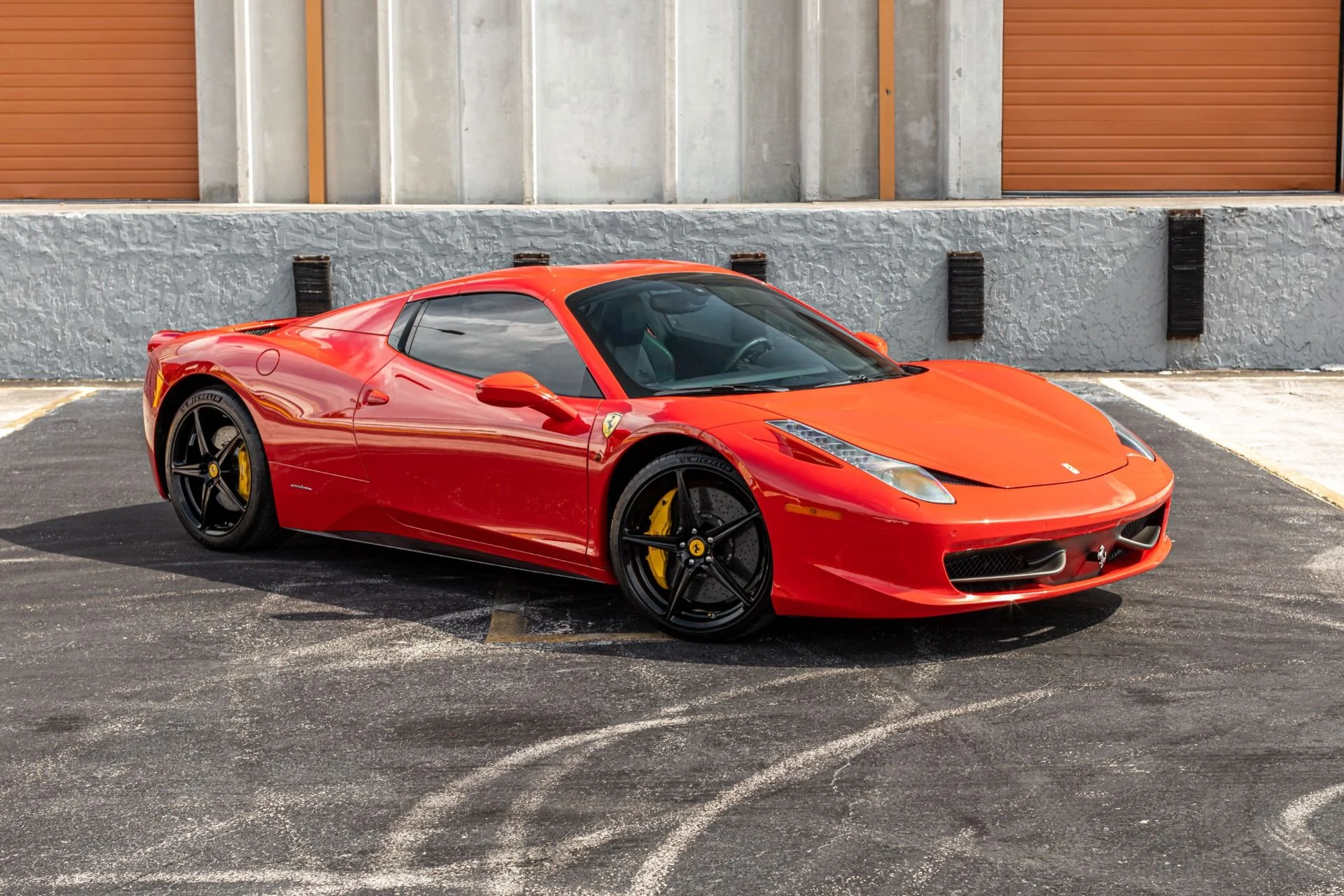 mph013_1829097857_Used_2013_Ferrari_458_Spider_Front_Rear_Parking_Sensors_Front_Lift_Carbon_Dash_Inserts_Central_Bridge_1655238519_f8ad7a390f