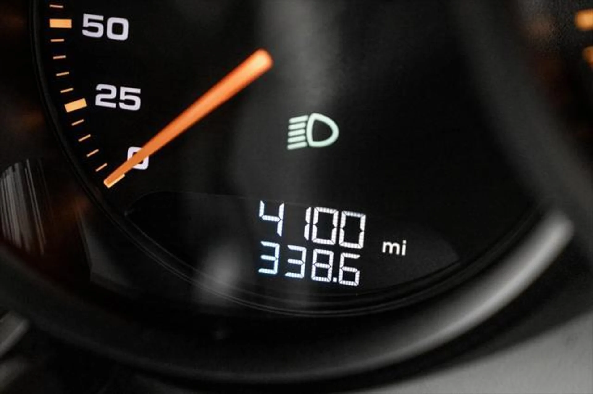 mph013_1829308231_v_Q_Mx9tb_0_LBEC_Ouxj6nn8p_V7_OYU_1f227a4b53