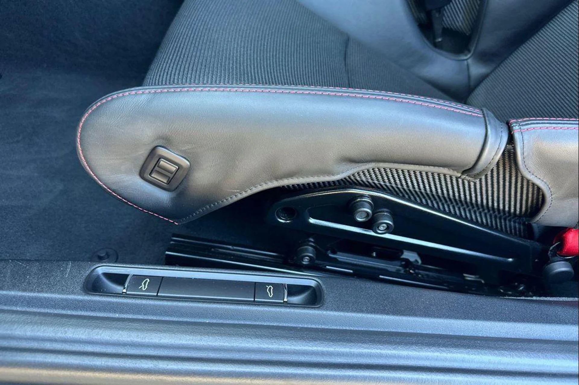 mph013_1829999361_WQ_Uc_N6_Vothhk_F_Dmea_I0r_PM_Iv_Os8_281d7eac7b