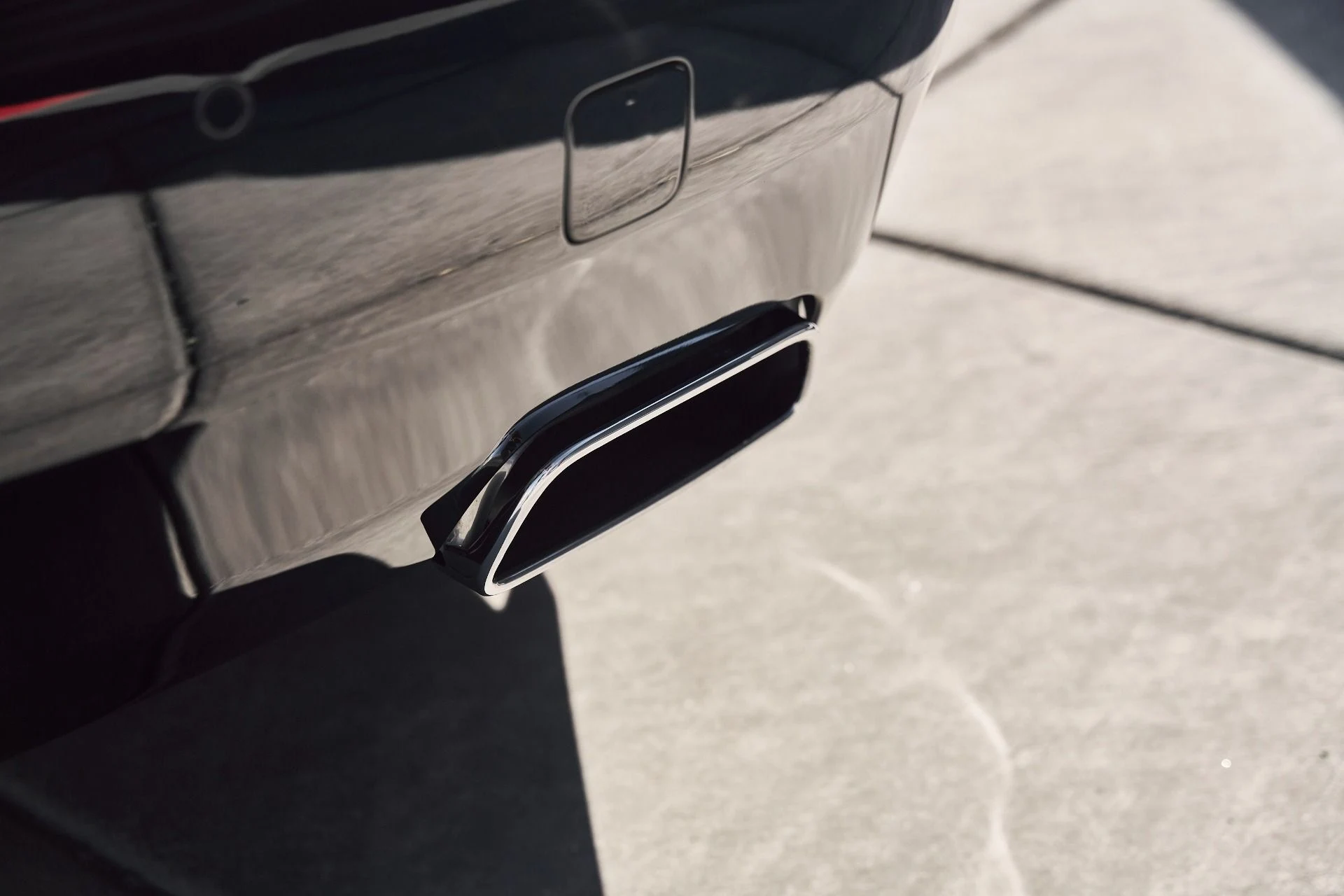 mph013_1832339814_Used_2015_Rolls_Royce_Wraith_1770669800_813e442cc3