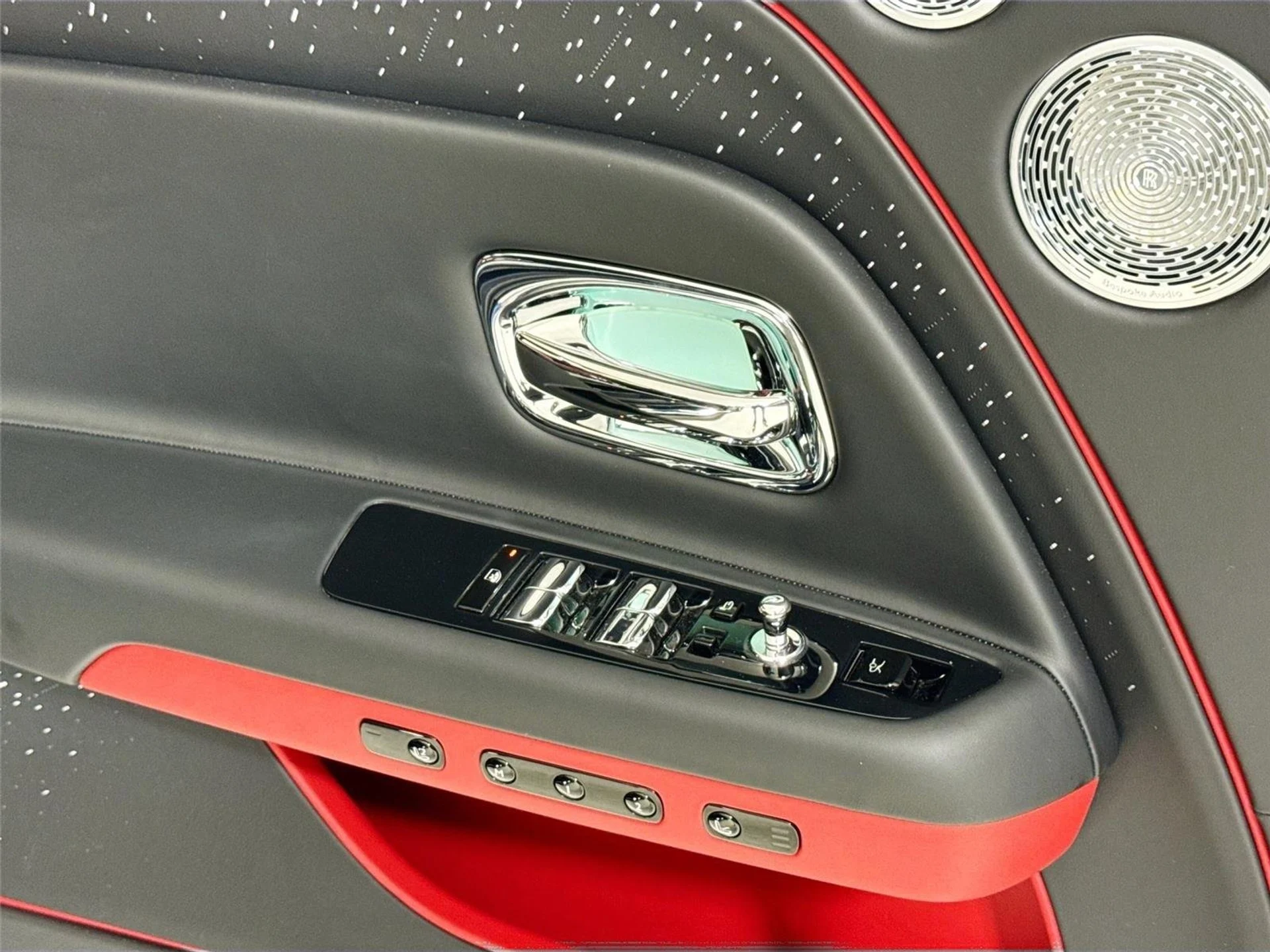 mph013_1835790813_e285c5cae5e9856c5c69fcd4f08d82ef_83ba3e3390