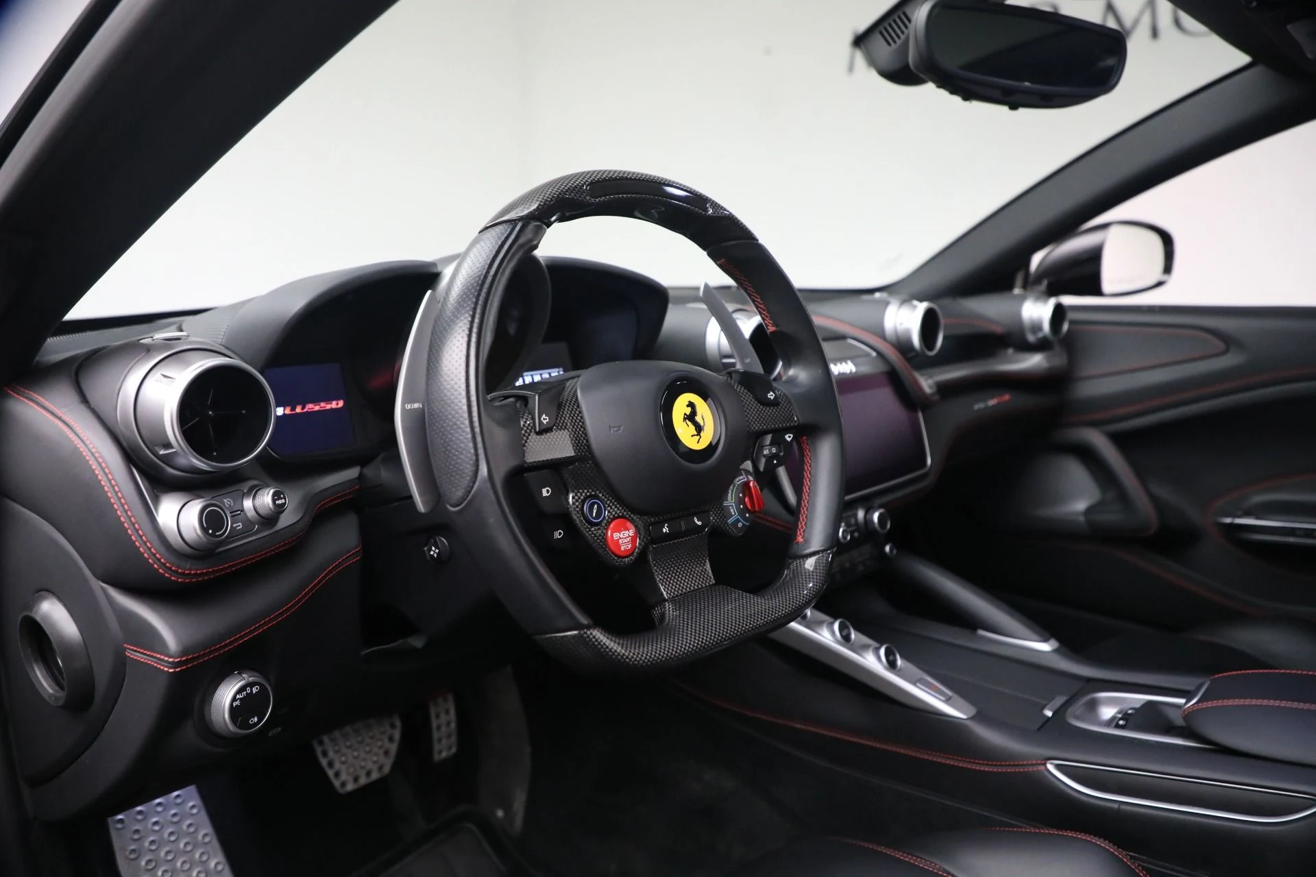 mph013_1836337525_Used_2018_Ferrari_GTC_4_Lusso_1787858853_e4f403ce9c