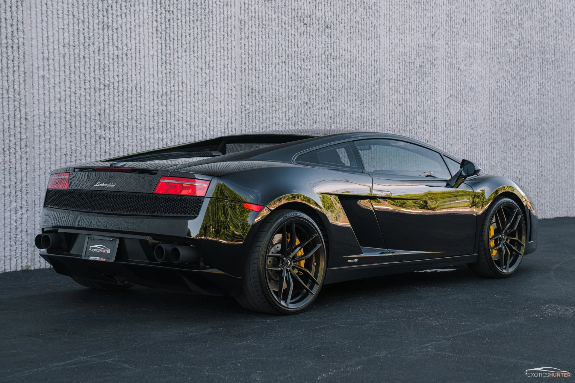 mph013_1841354061_Used_2012_Lamborghini_Gallardo_LP_550_2_on_Vorsteiner_Forged_Wheels_w_Front_Lift_1755035749_145aa5f9a6