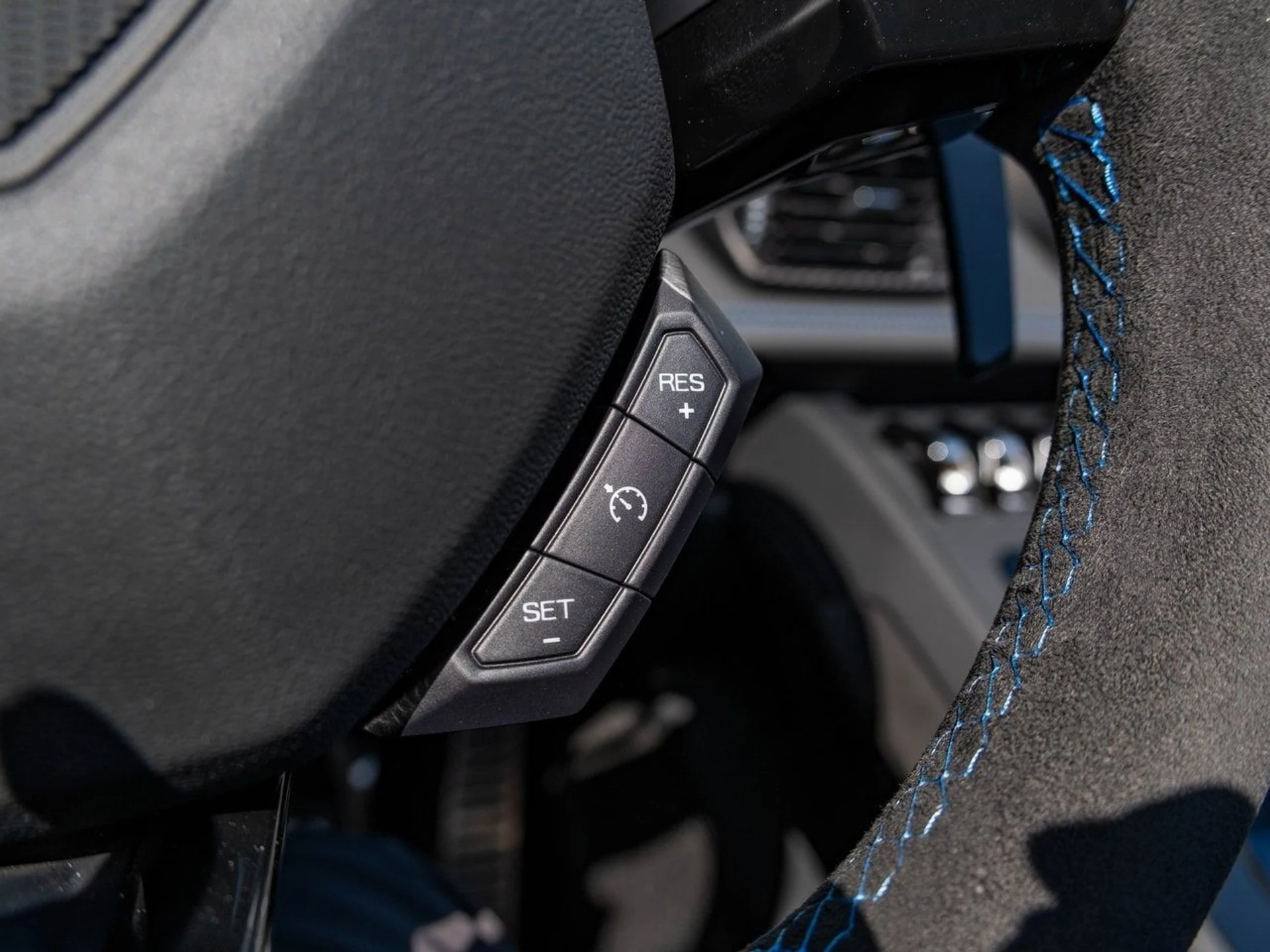 mph013_1843204497_9120335301bf5cea23989ae9cf008c03x_5b0e320d57