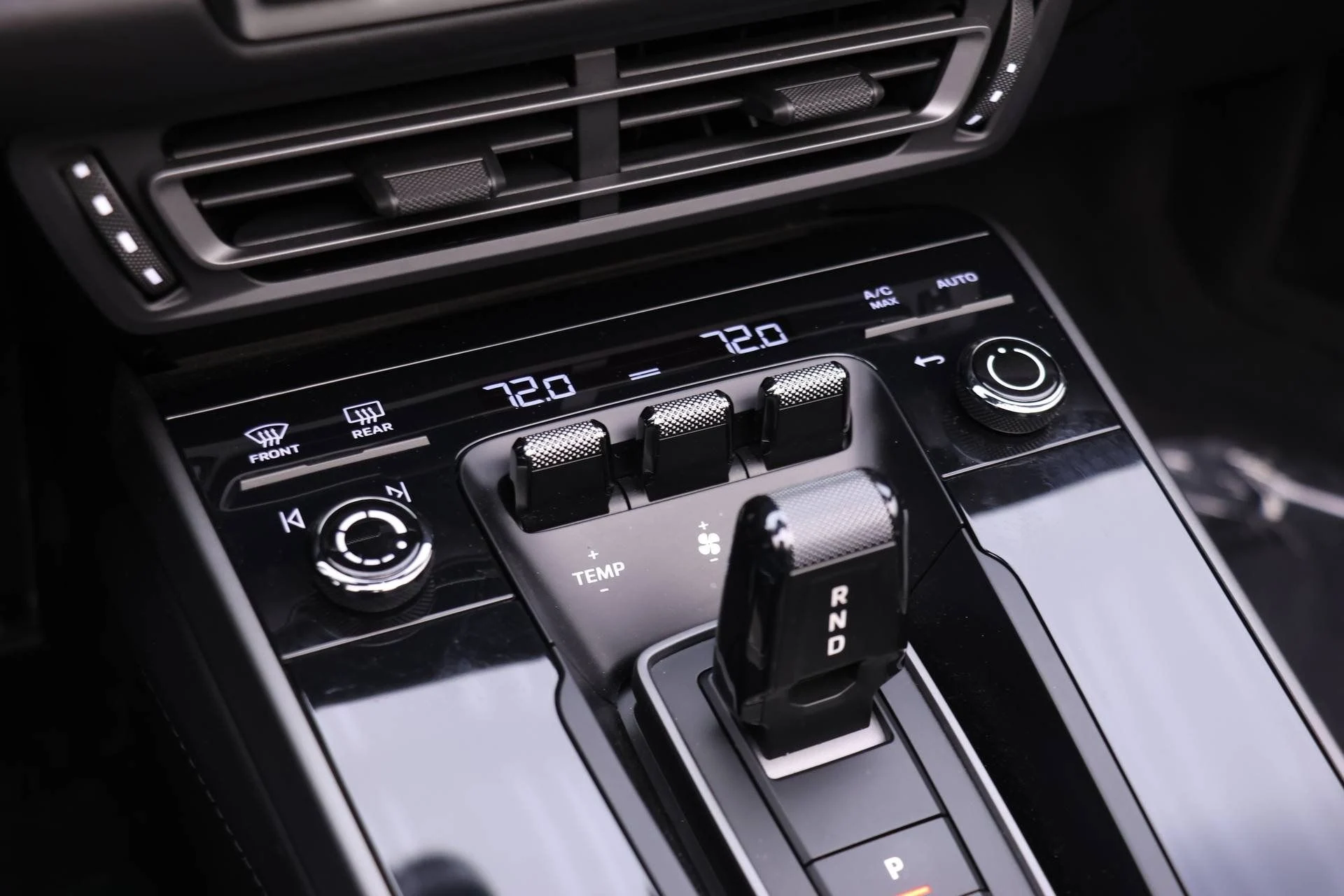 mph013_1845681600_f335b96f1cbe18807eec19dd8b3f9481_2fa6ee3628