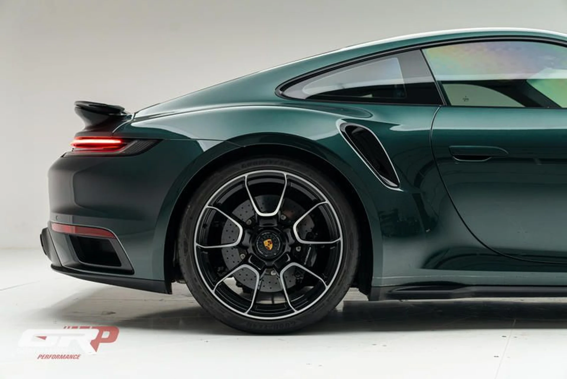 mph013_1845783122_7_A1_B969_E_8174_4_F6_E_895_E_EE_7_A7_DC_0_D75_A_92c0cf2bed