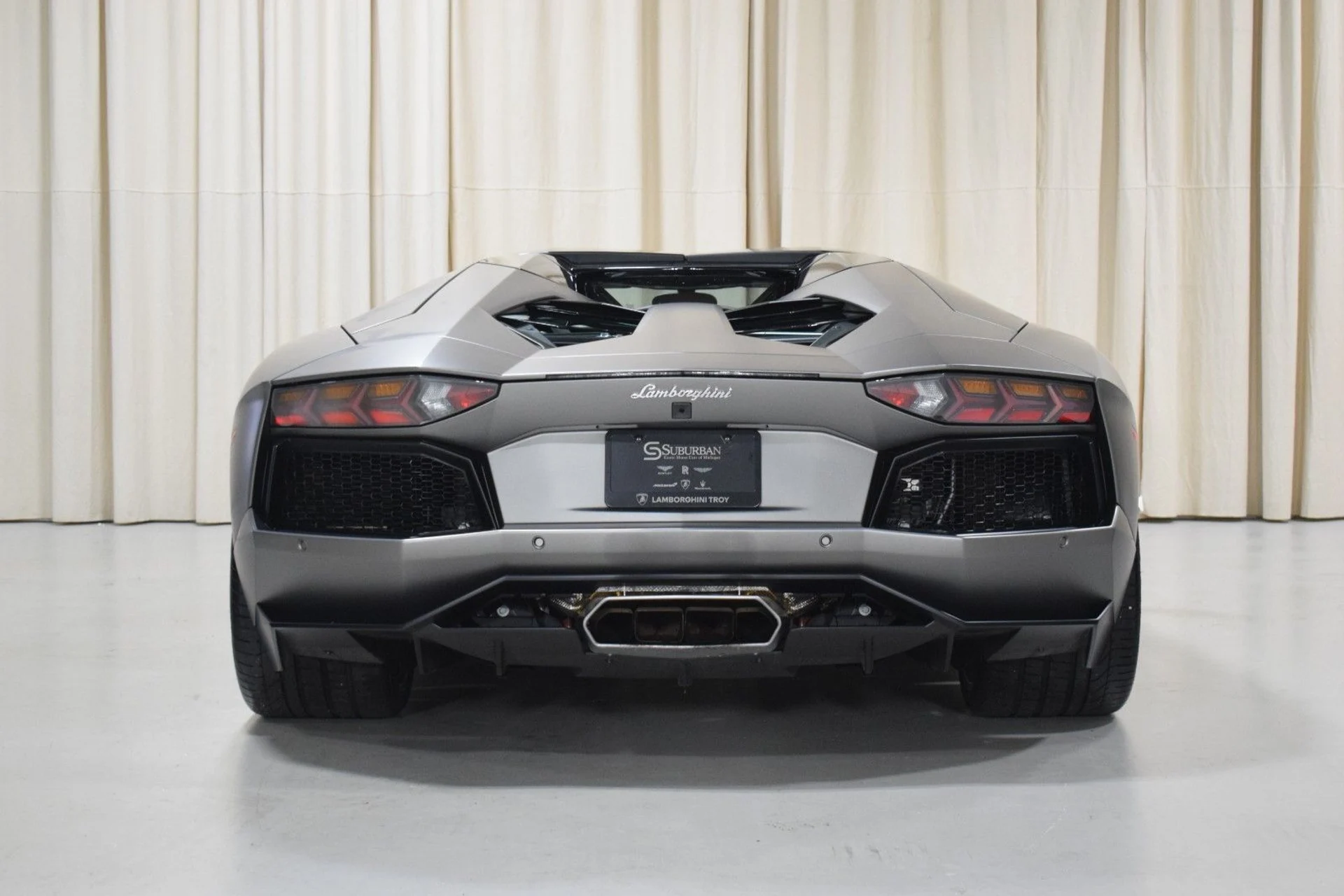 mph013_1846579783_cbb1473d04ab37ceae54bb8fcddf7073x_ae2e497478