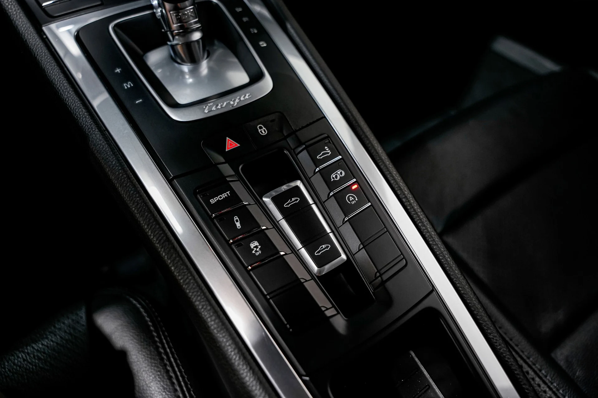 mph013_1852947329_b745d217073266bca8b592da46f1500ax_05314f6ede