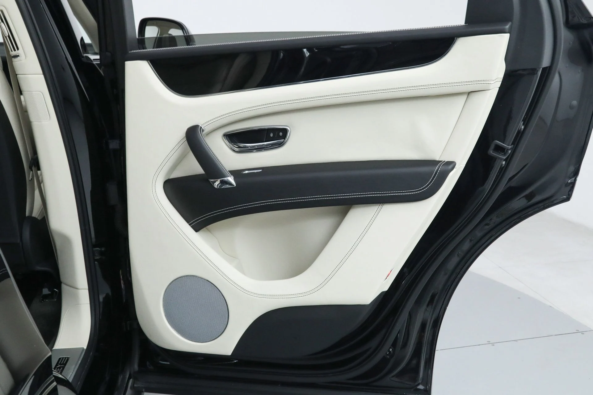 mph013_1858595137_32606616ac71901858da7c1d61ffdc13_40ad3f4ef0