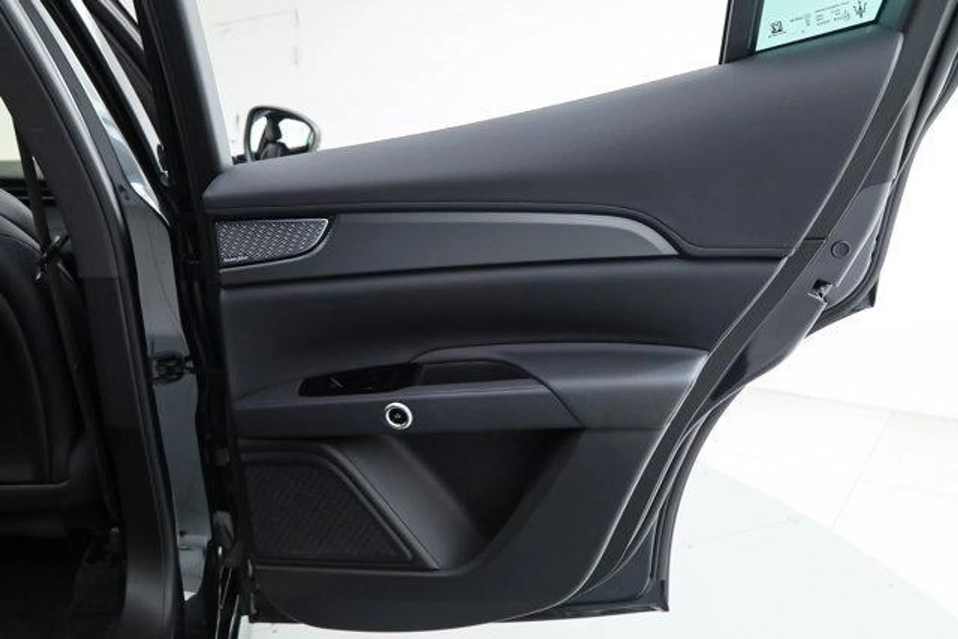 mph013_1858835417_Z3_P_Smt4f12obt_I6k_K_Uh_Nu_RJ_3j_Ms_c83e498509