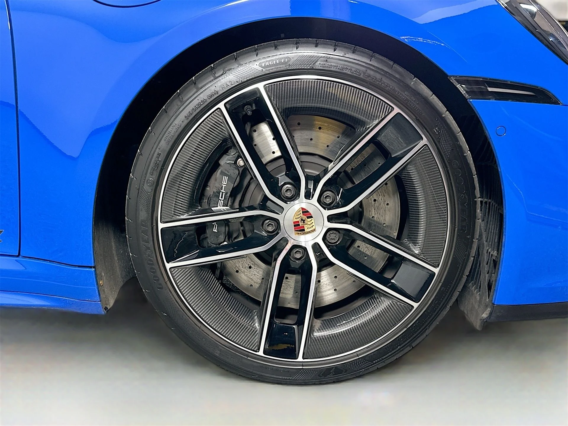 mph013_1863983923_b40084cc66a1396d153111f24b7a7933_be28a54858