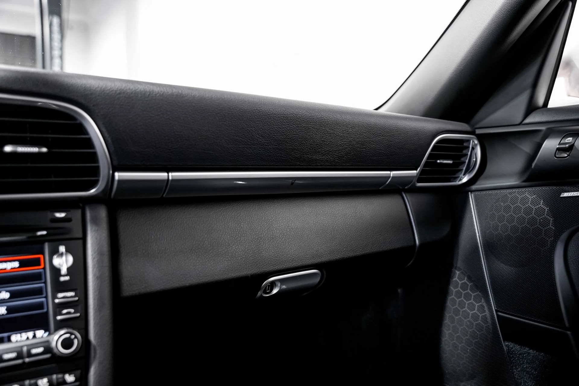 mph013_1869831919_b328d69d9536c701220b1d4618d48c2ax_33a96a01a5