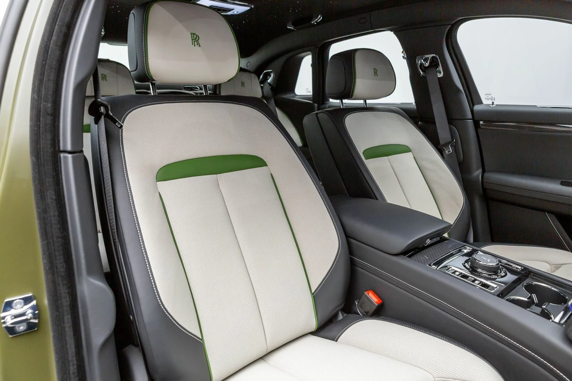 mph013_1873522092_14_744fc8e9a2