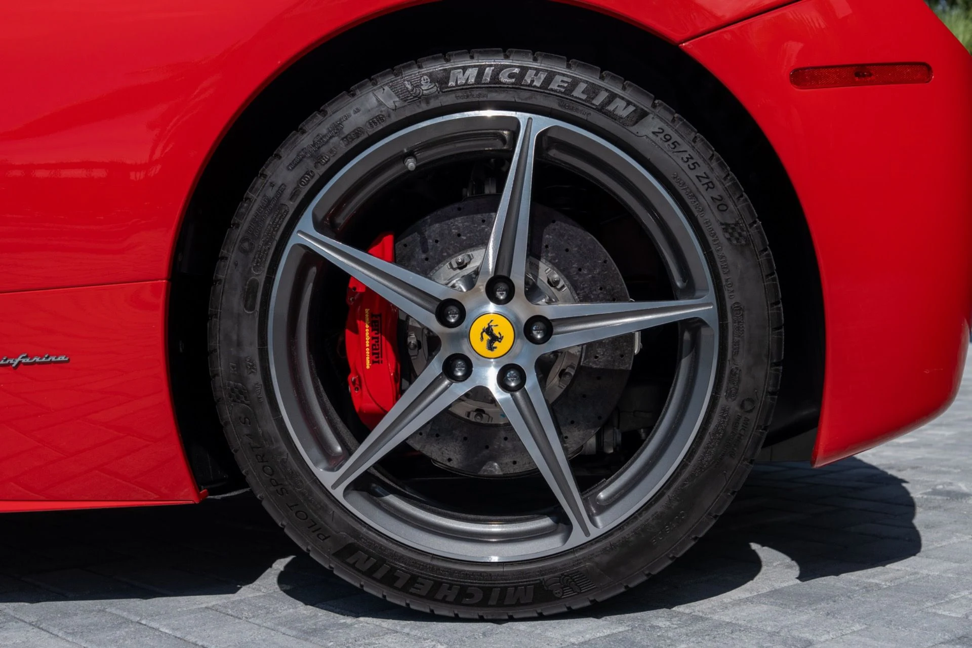 mph013_1875951027_Used_2013_Ferrari_458_Spider_1786379803_0d139f4158