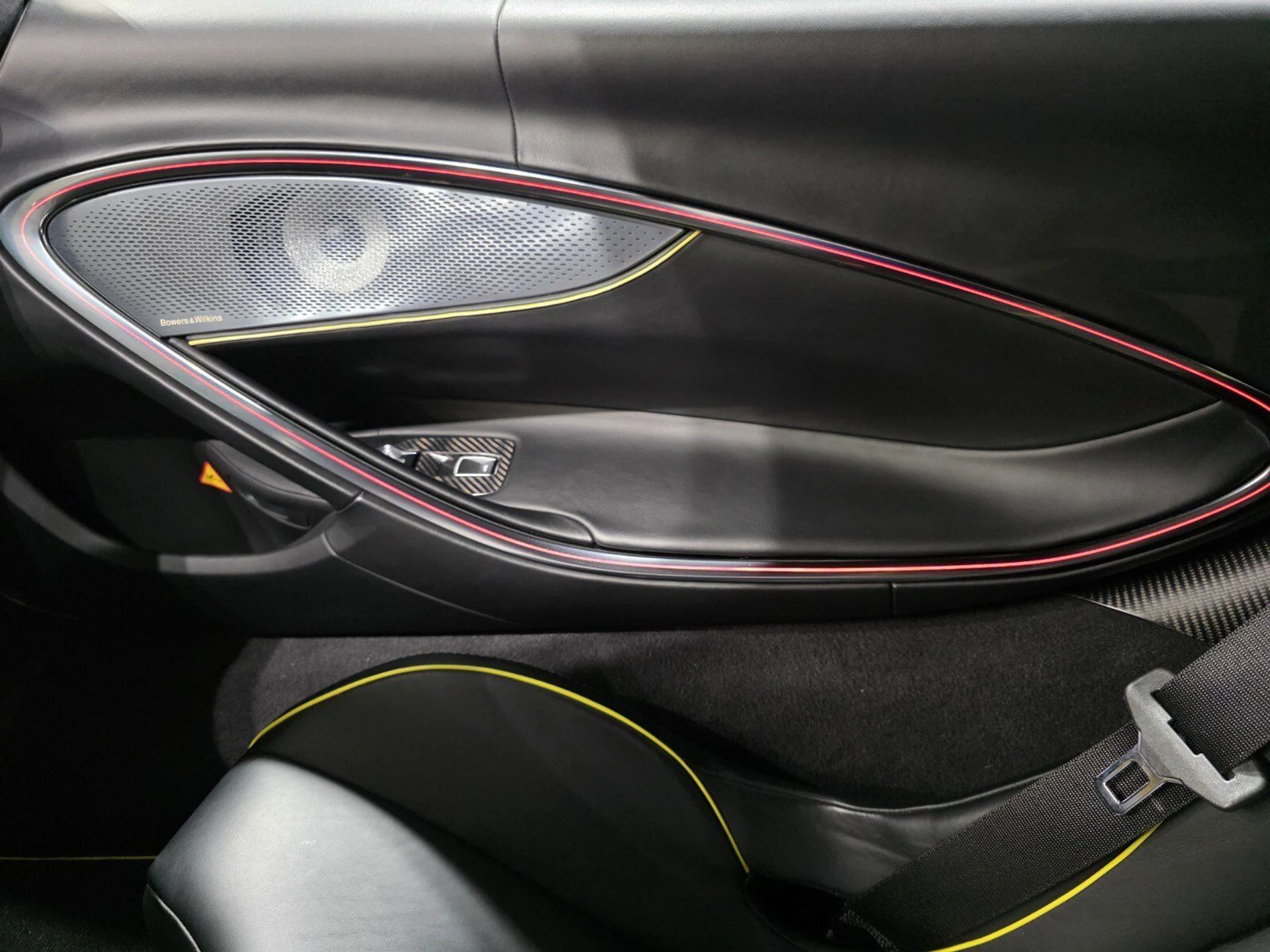 mph013_1882788619_8fe9d91186602cdc0812008a0b689fbe_bd24ce18a3